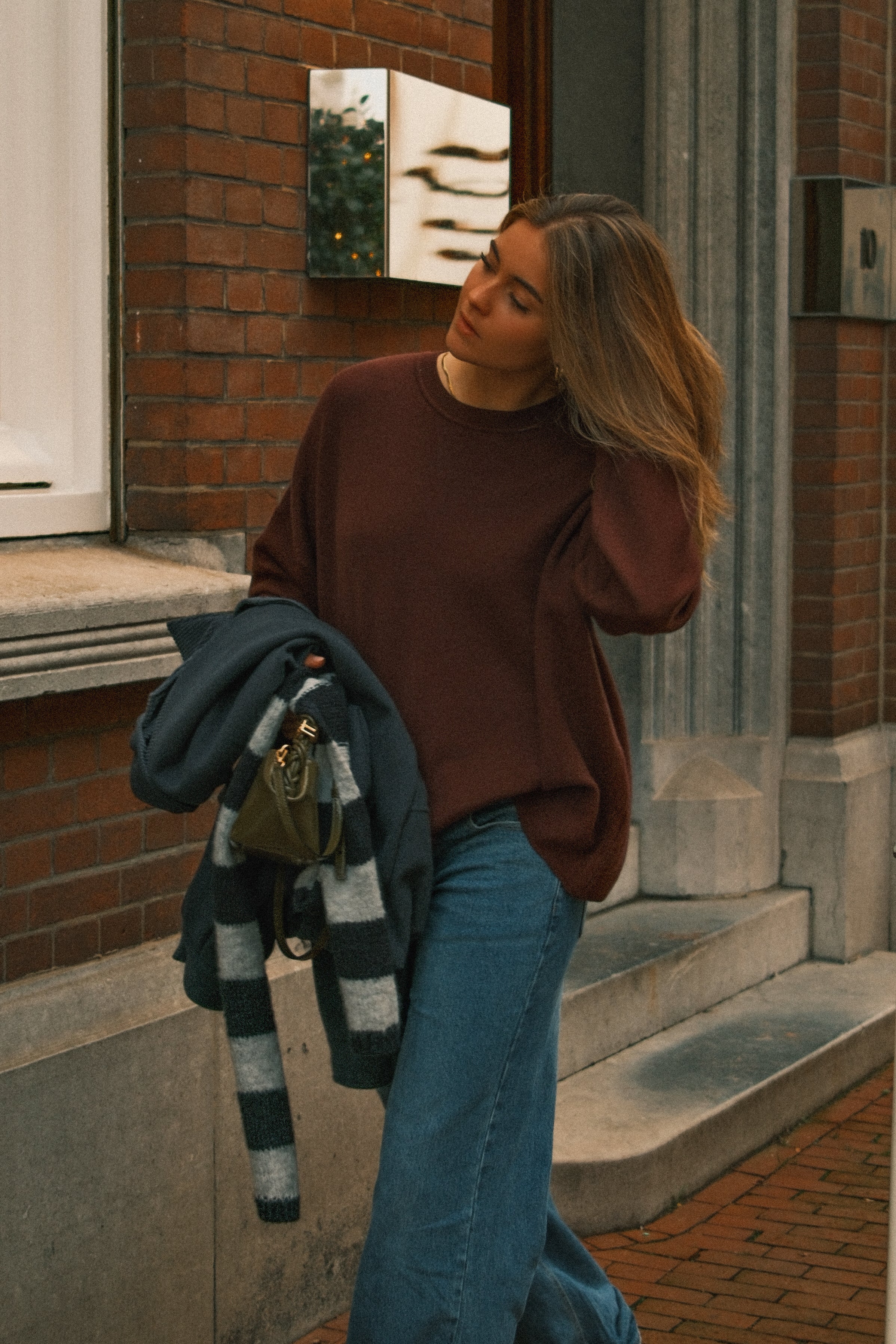 OVERSIZED ELLE SWEATER BORDEAUX