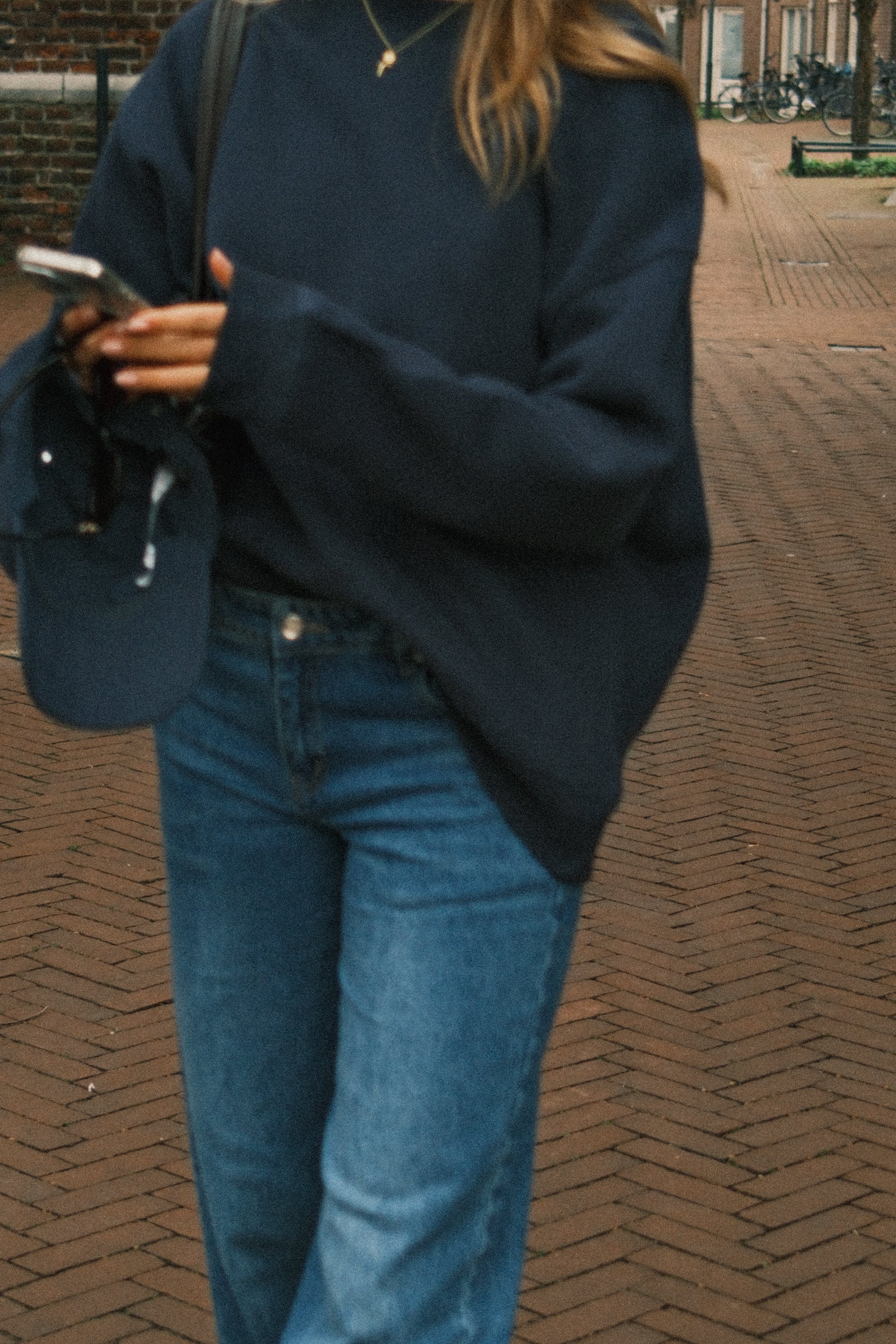 OVERSIZED MAE SWEATER NAVY