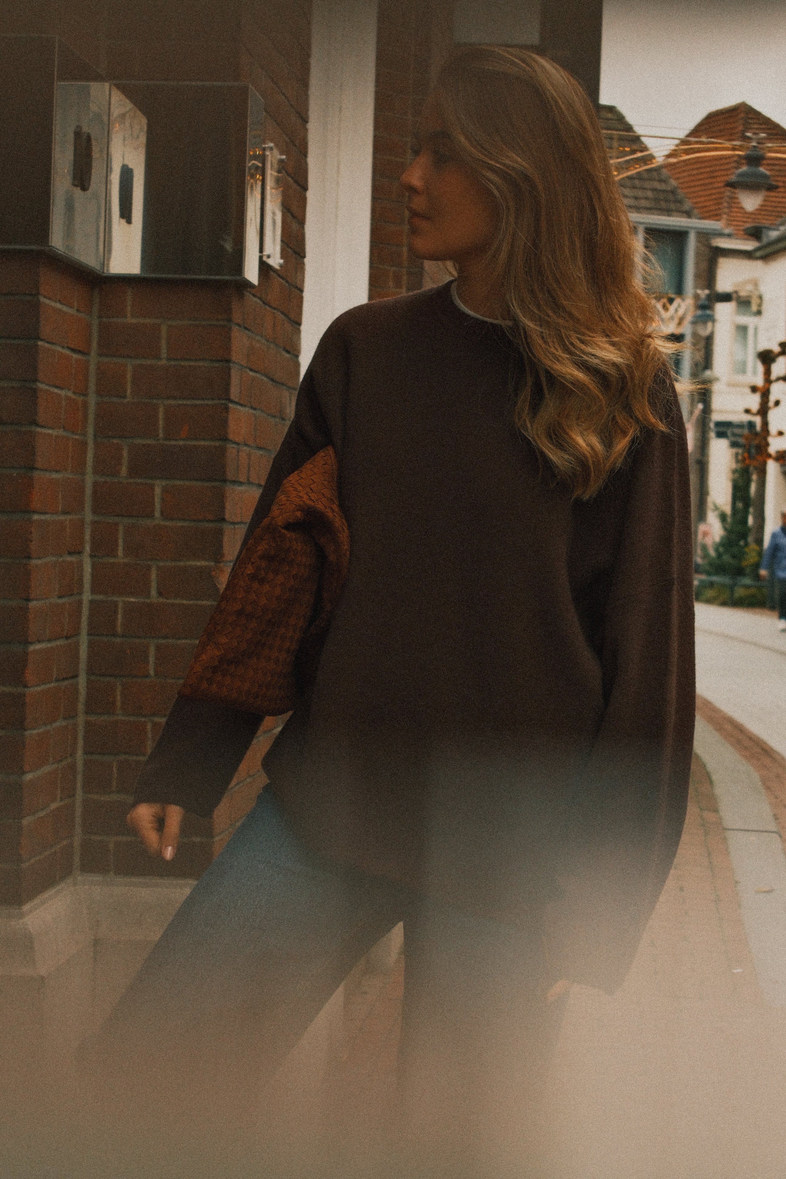 OVERSIZED ELLE SWEATER CHOCO