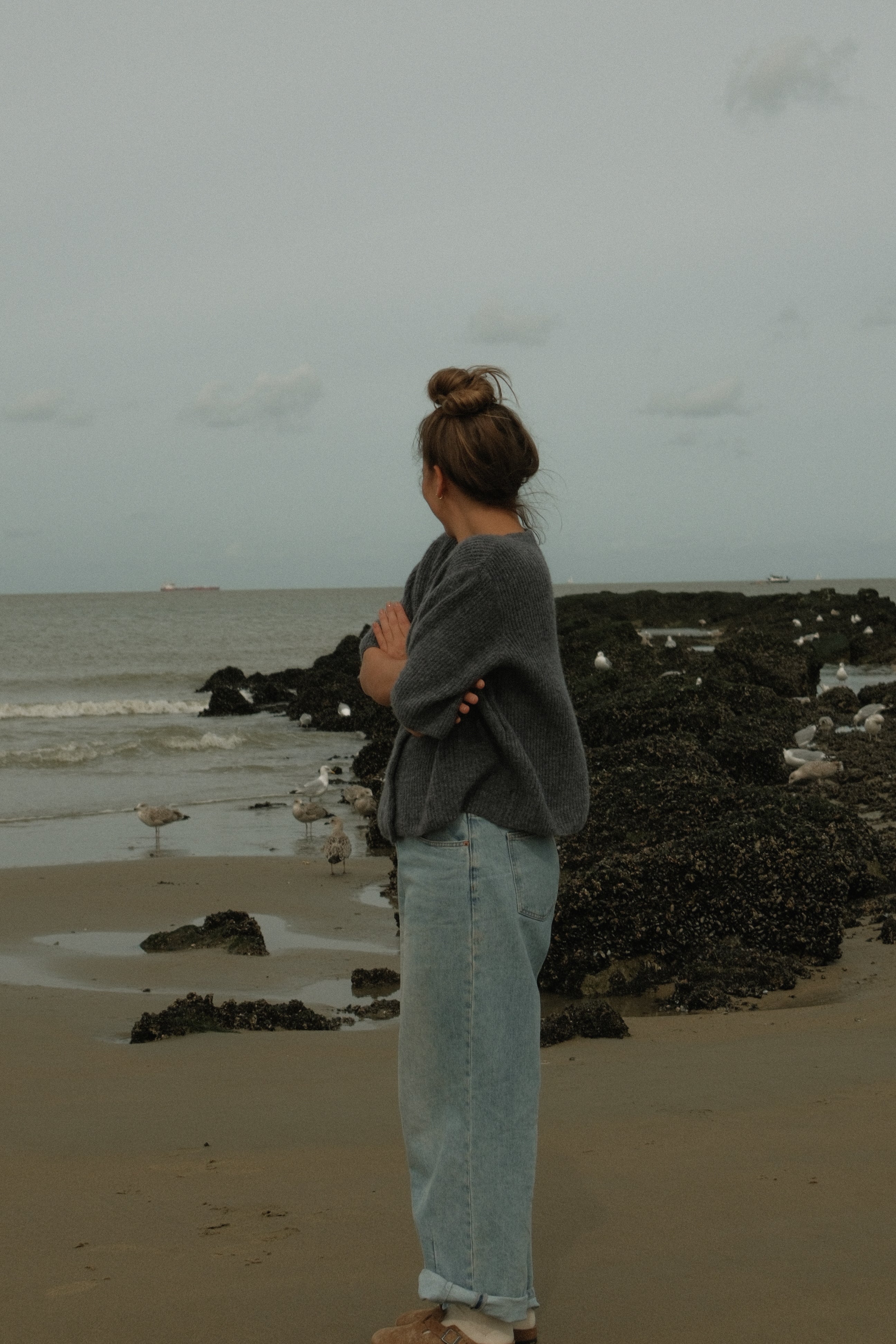 THE AMARA CARDIGAN GREY