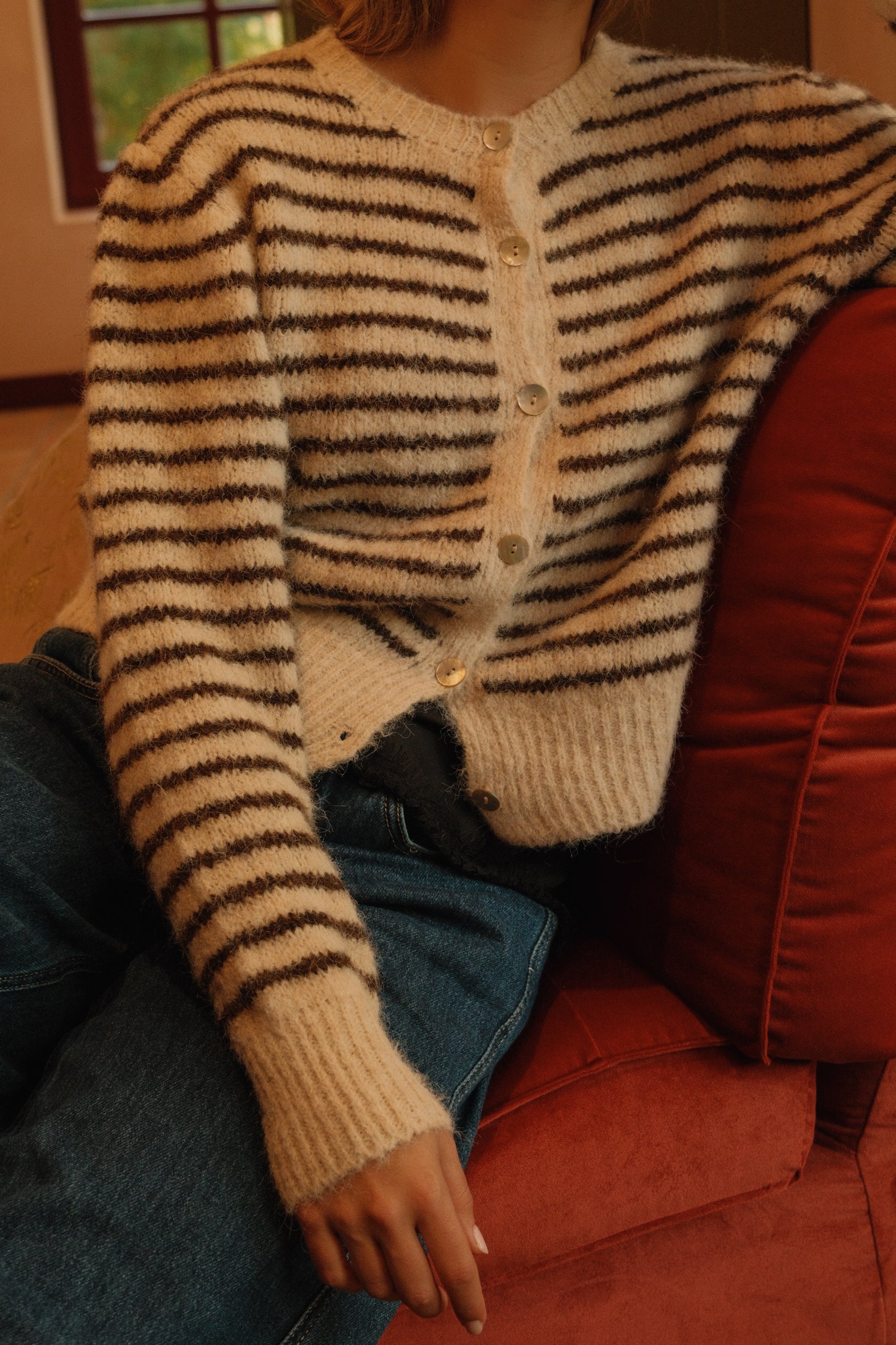 THE CHARLOTTE CARDIGAN STRIPED CHOCO