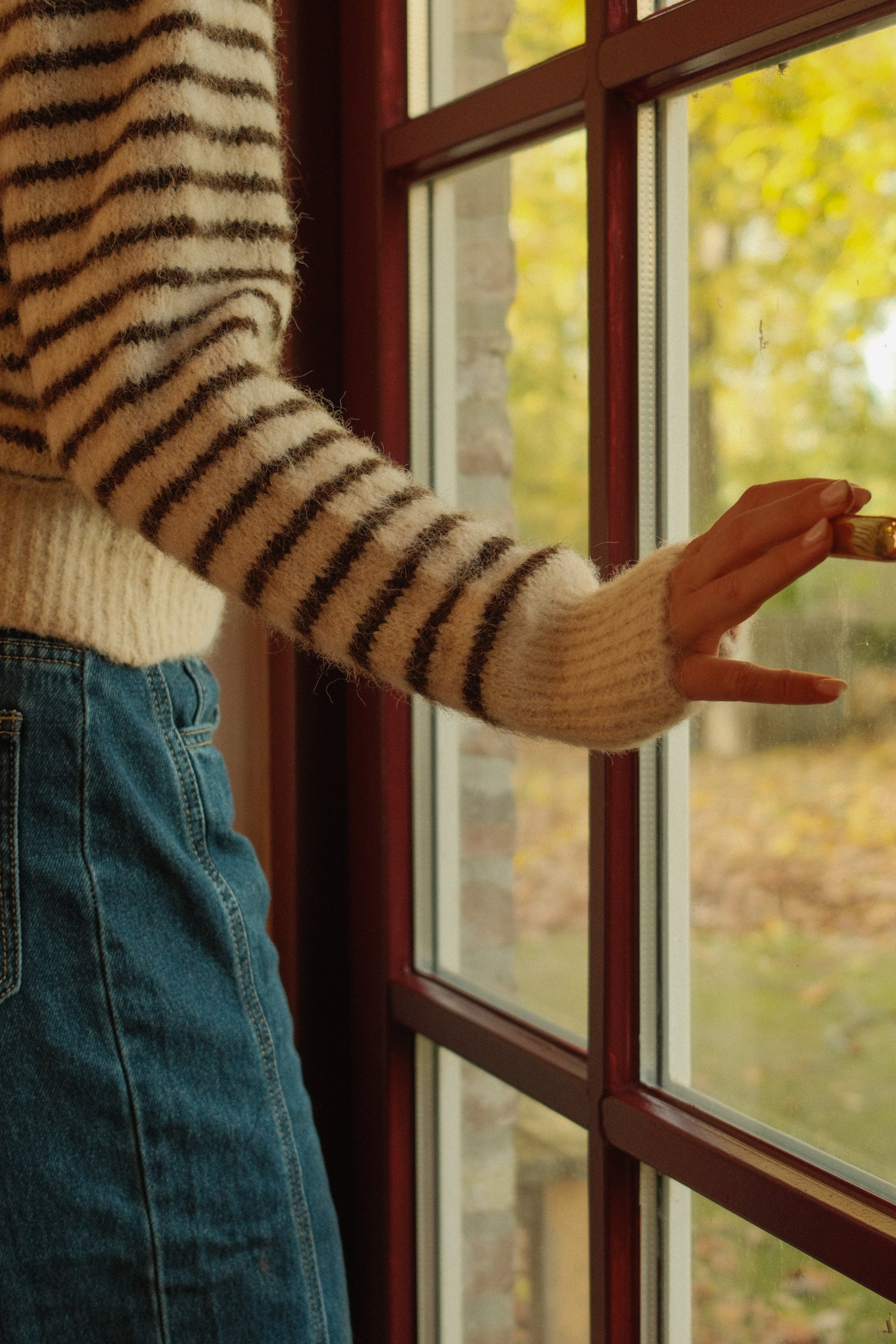 THE CHARLOTTE CARDIGAN STRIPED CHOCO