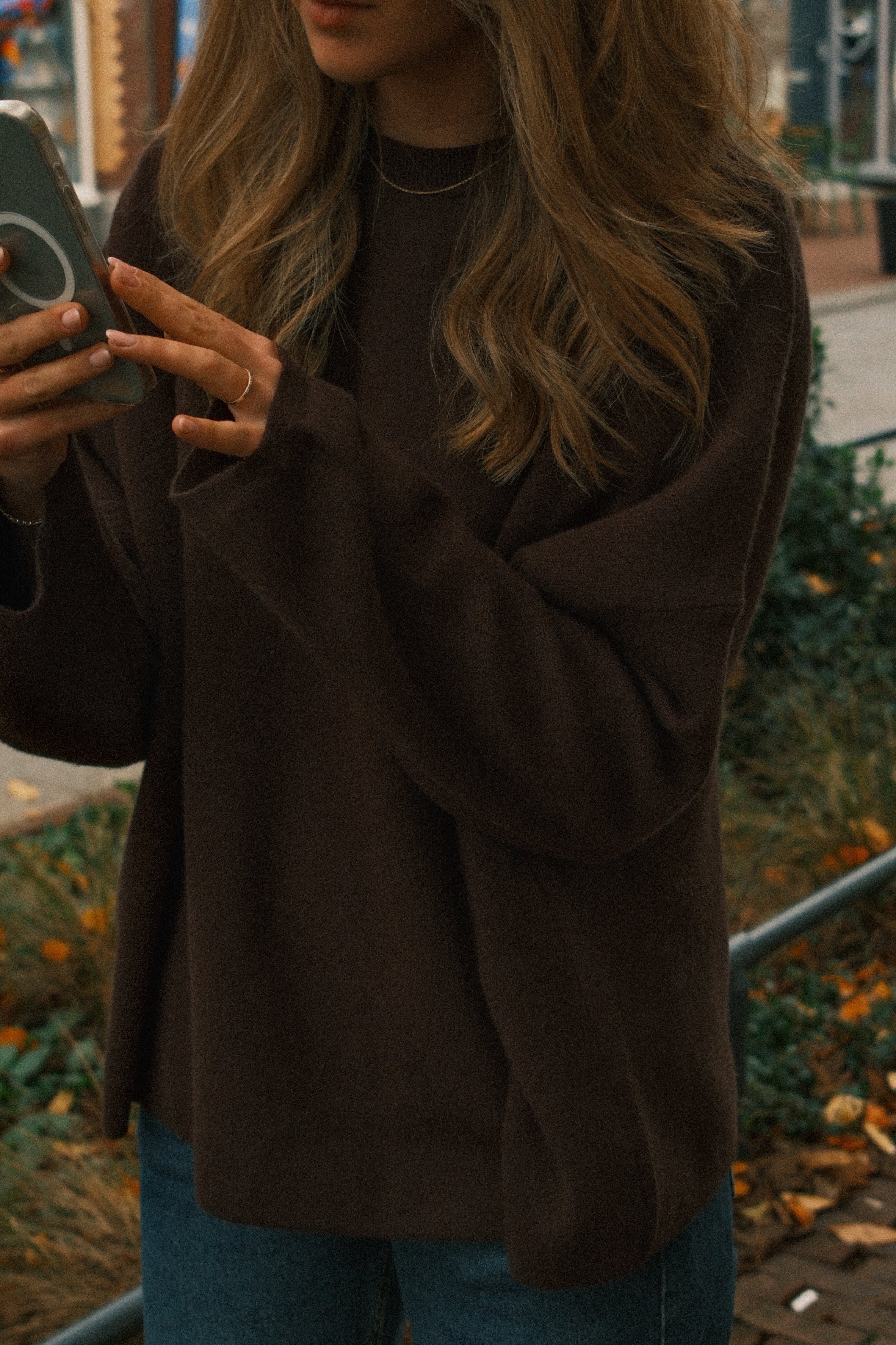 OVERSIZED ELLE SWEATER CHOCO