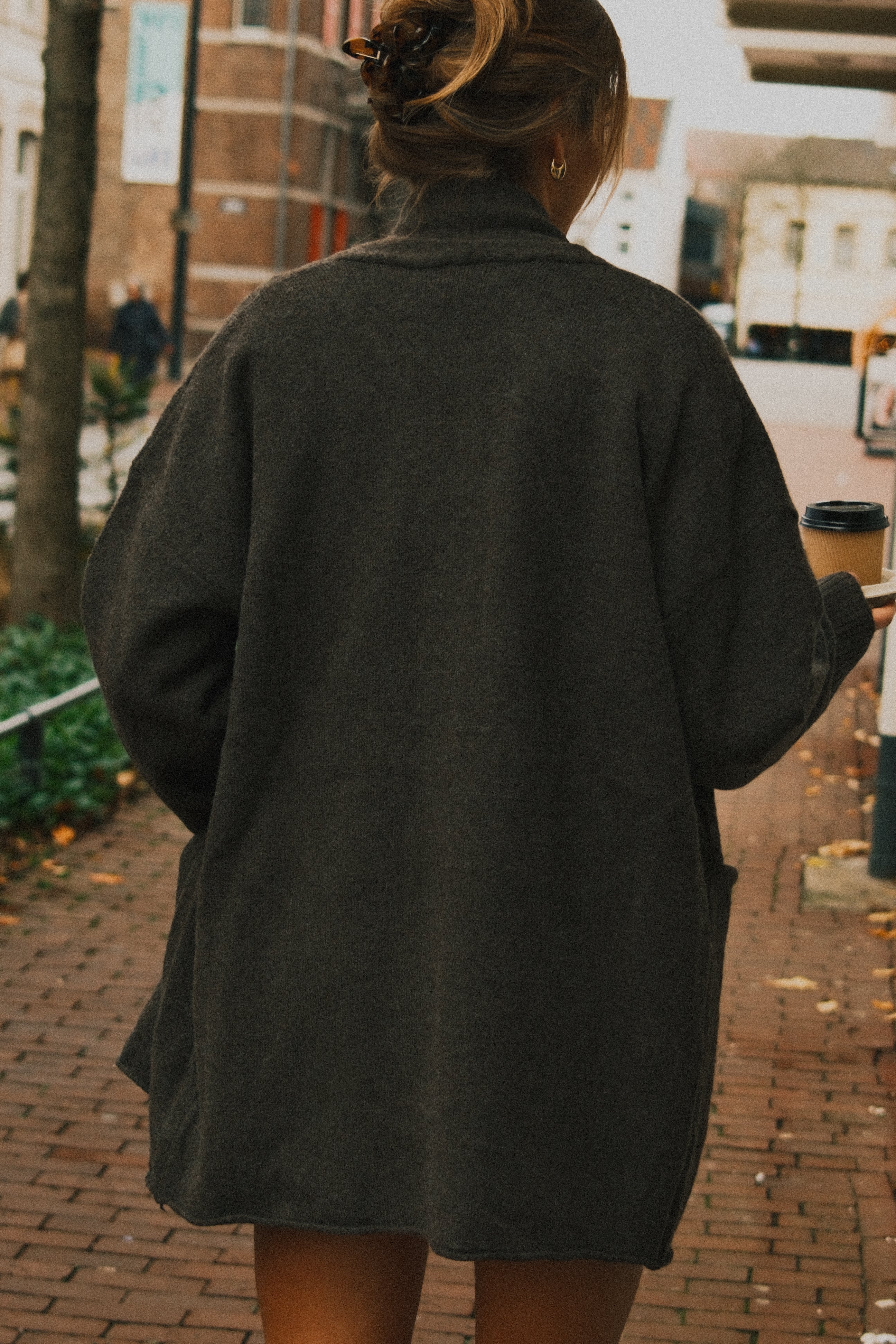 THE CHESTNUT CARDIGAN