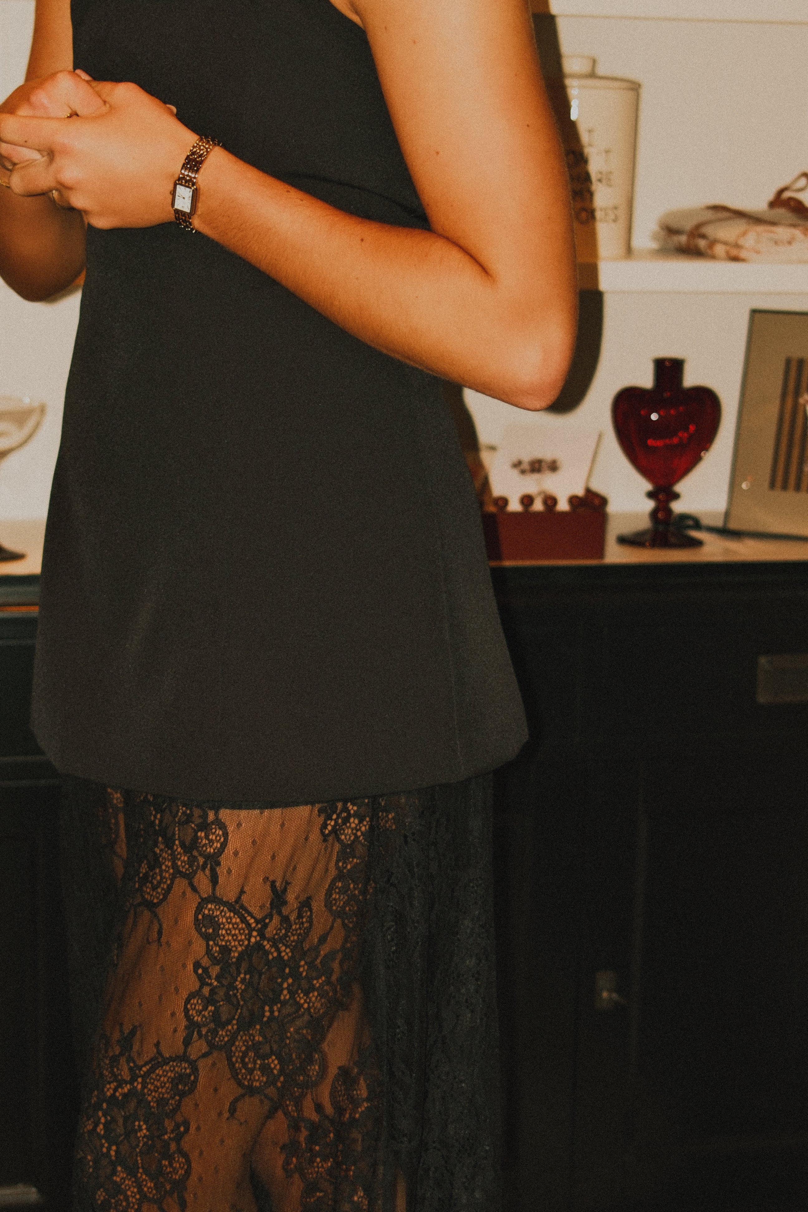 THE LITTLE DRESS BLACK