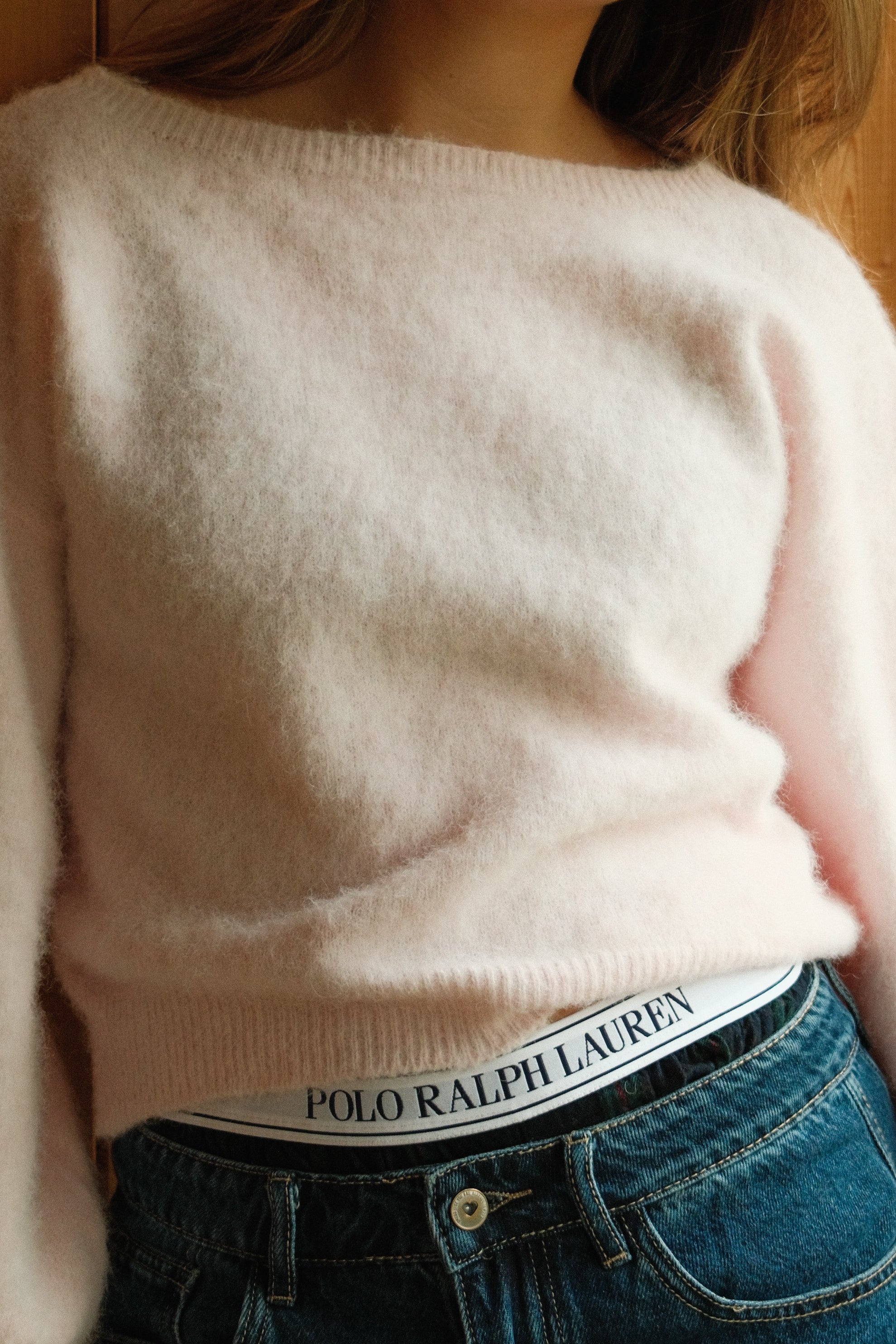 OFF SHOULDER KNIT BABY PINK