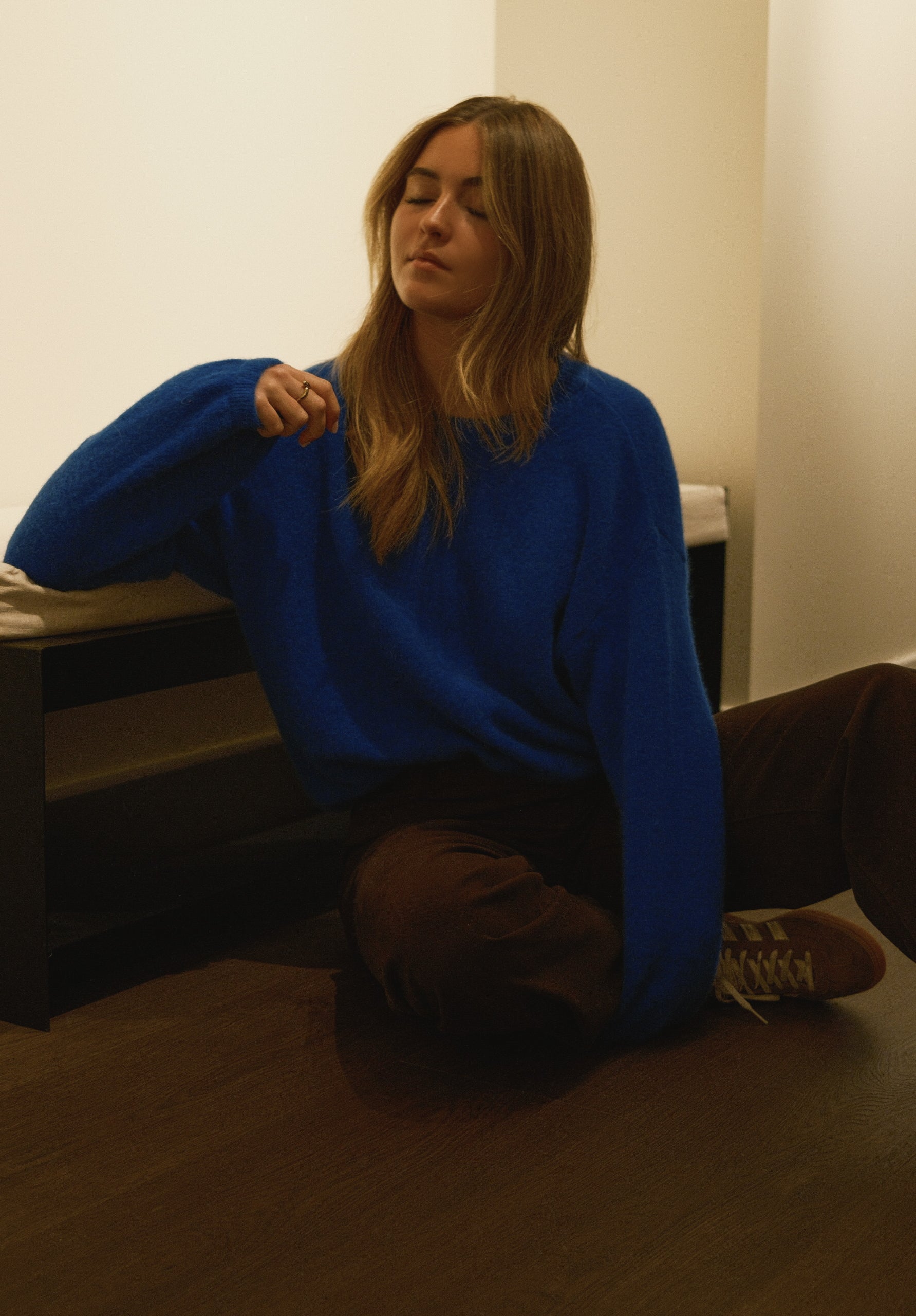 ESSENTIAL SARAH KNIT COBALT BLUE