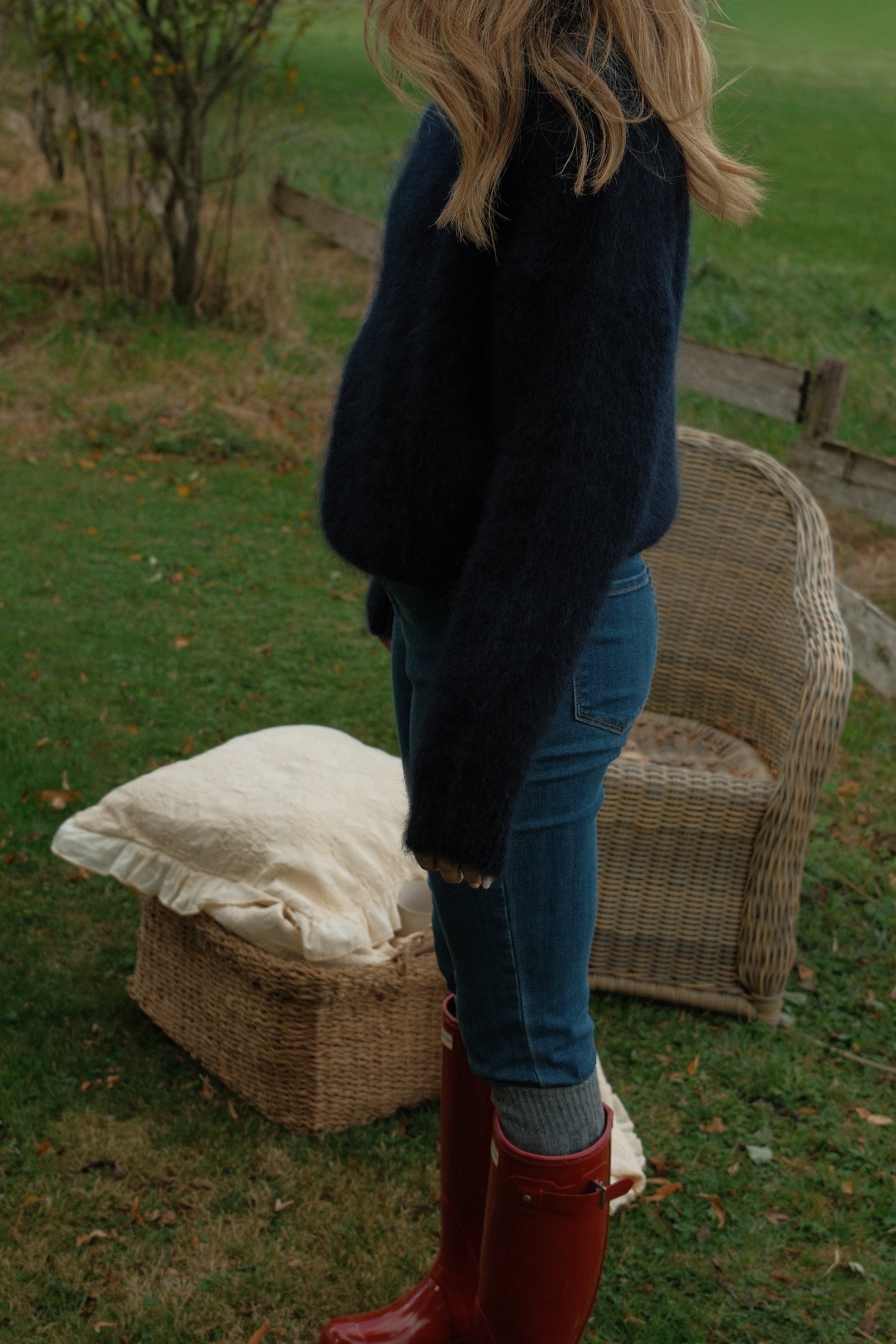 THE MOHAIR ELISE KNIT NAVY