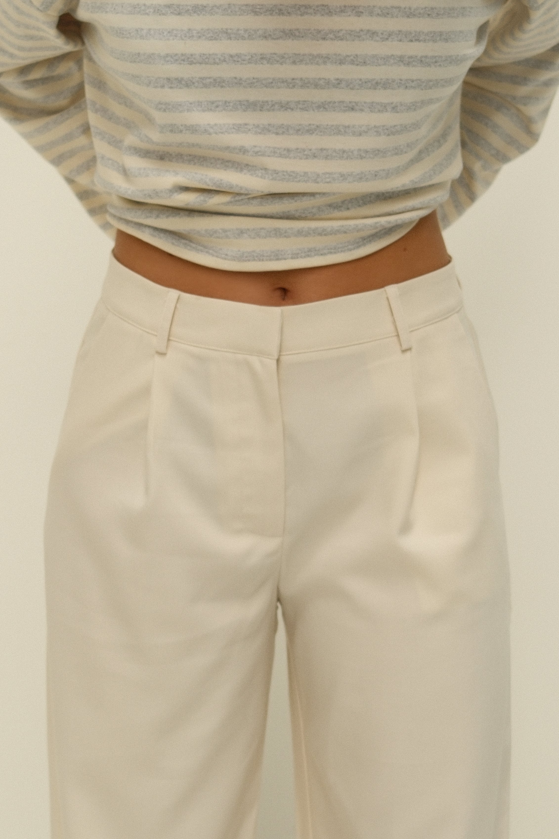 WIDE LEG MID WAIST PANTALON ECRU
