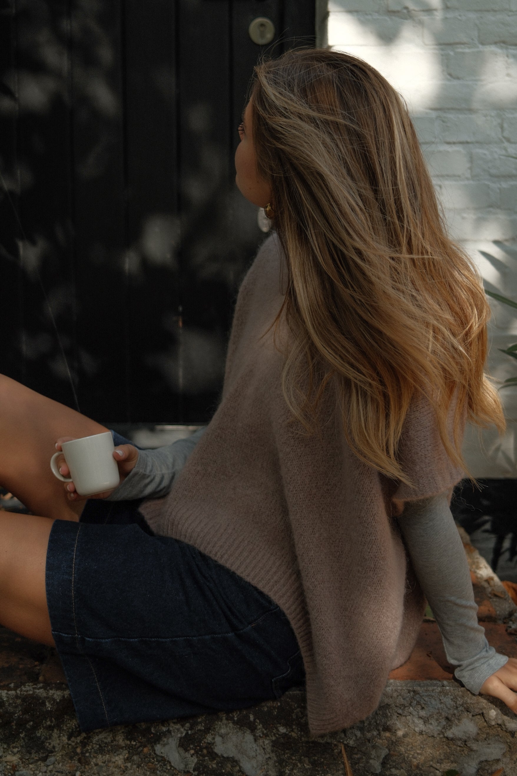 V-NECK SAM KNIT TAUPE