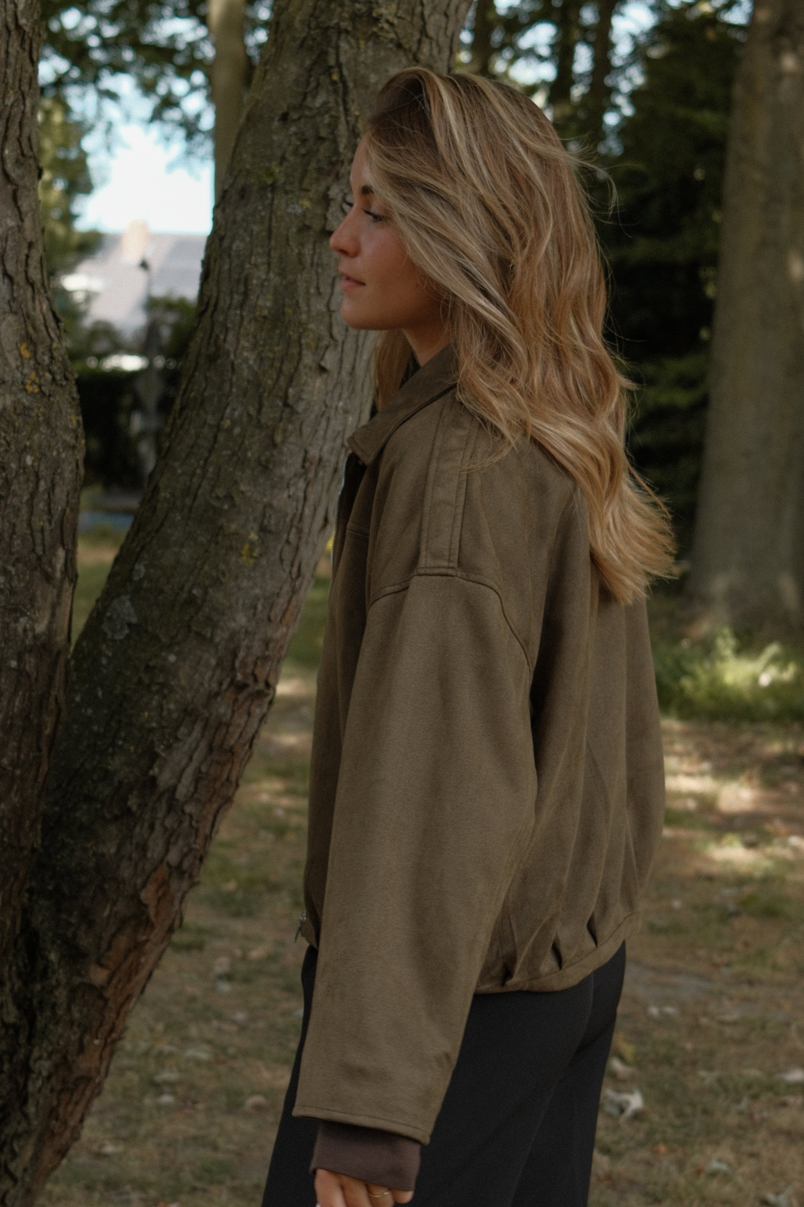 BOMBER SUEDE ARMY GREEN