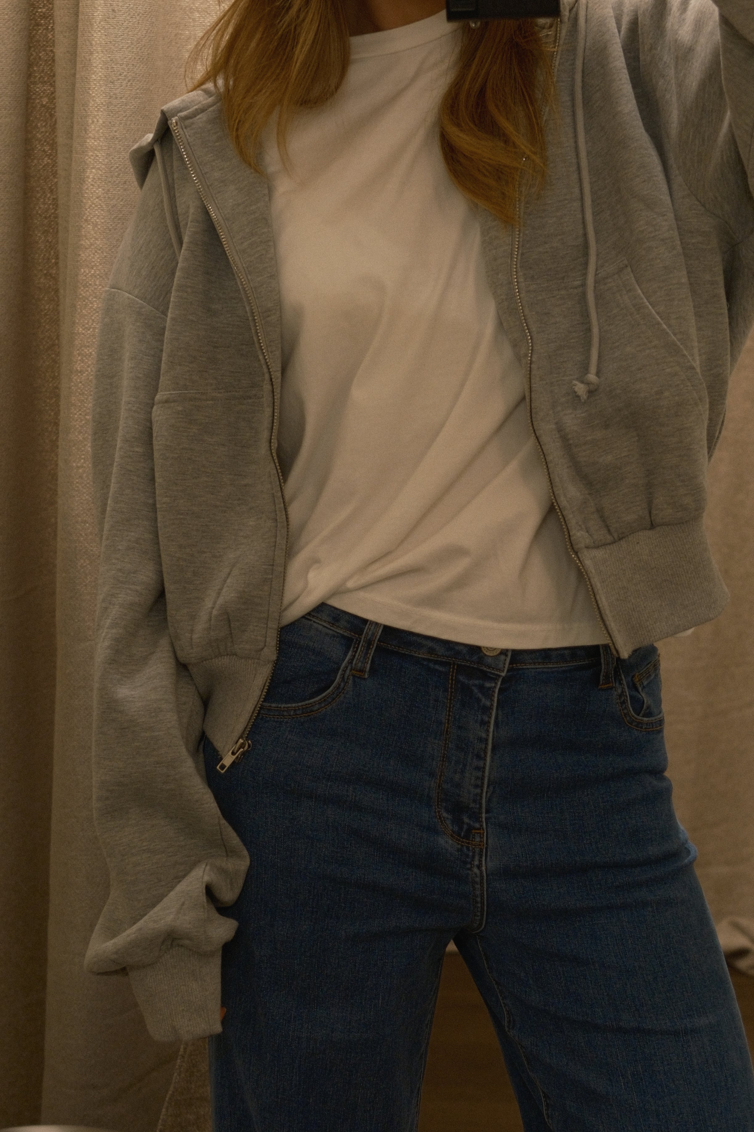 ZIP HOODIE GREY