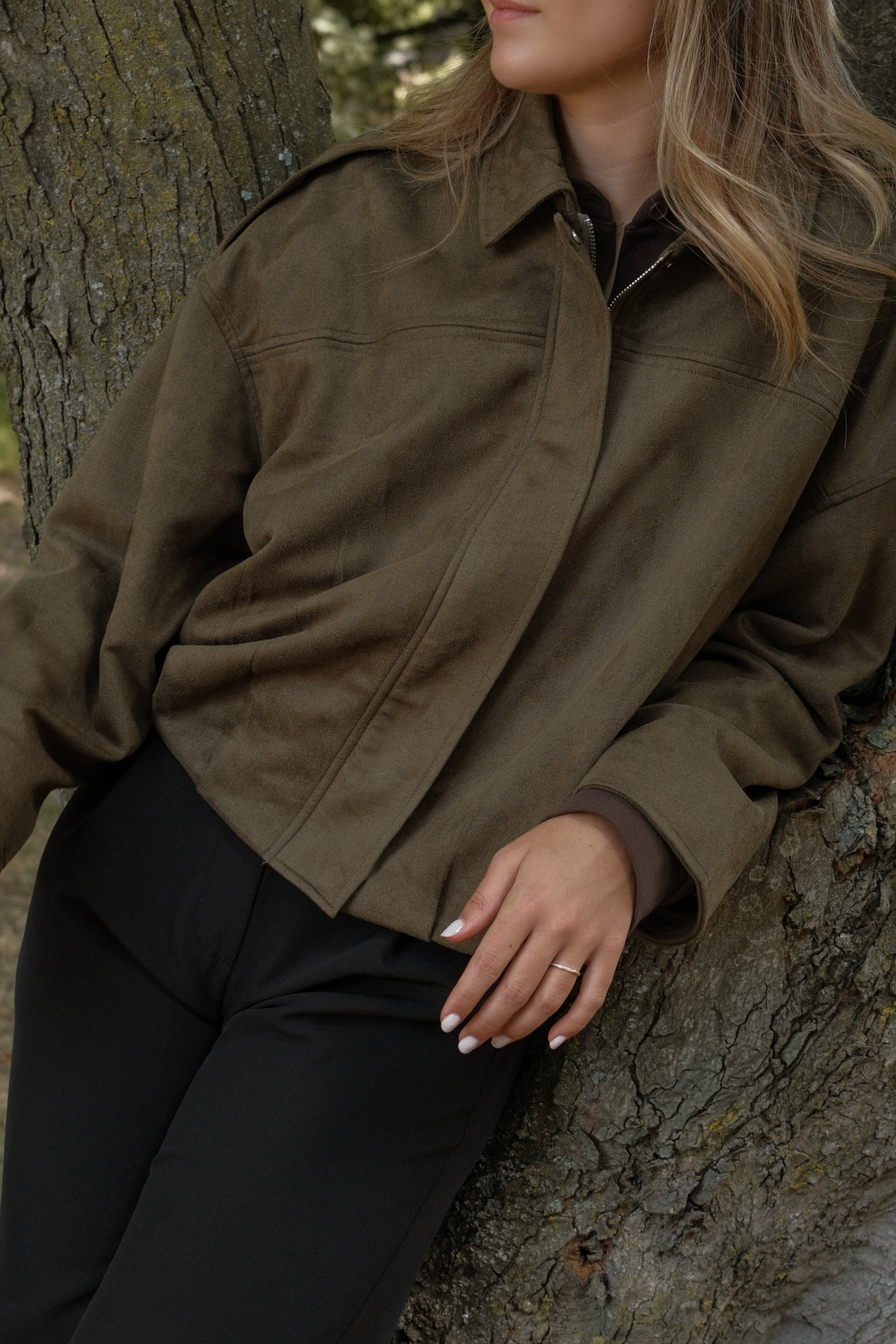 BOMBER SUEDE ARMY GREEN