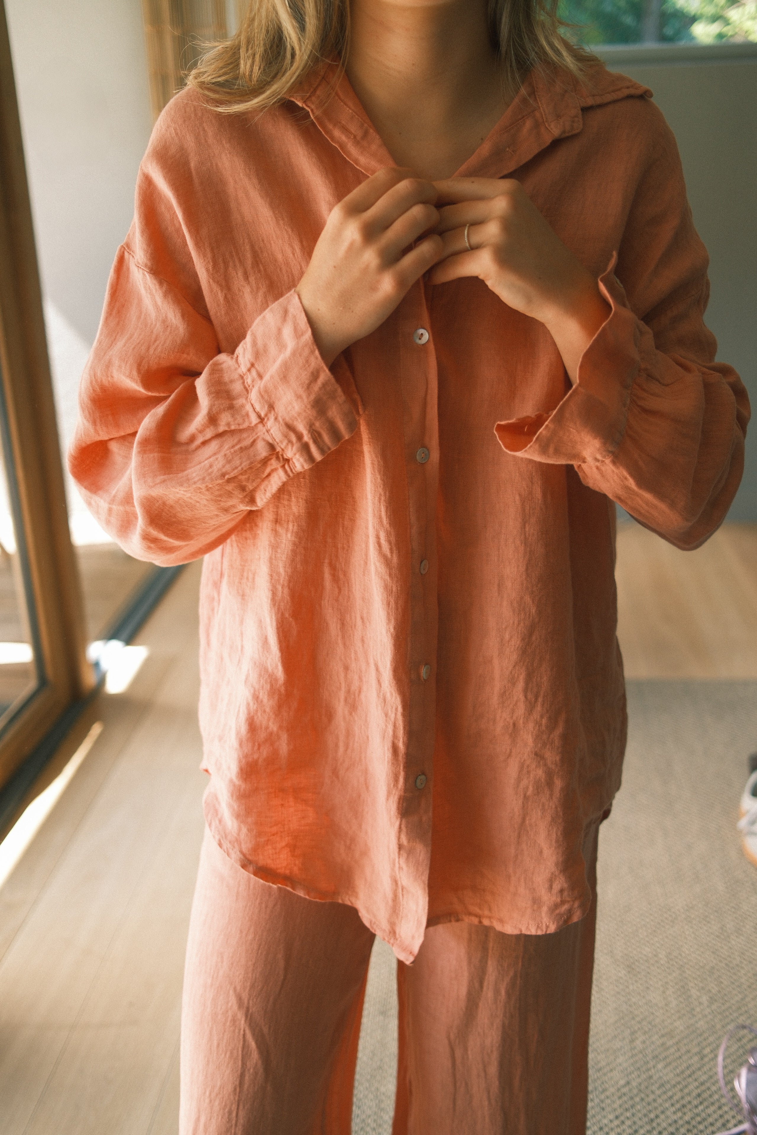 100% LINNEN OVERSIZED MAYA SHIRT TERRACOTTA
