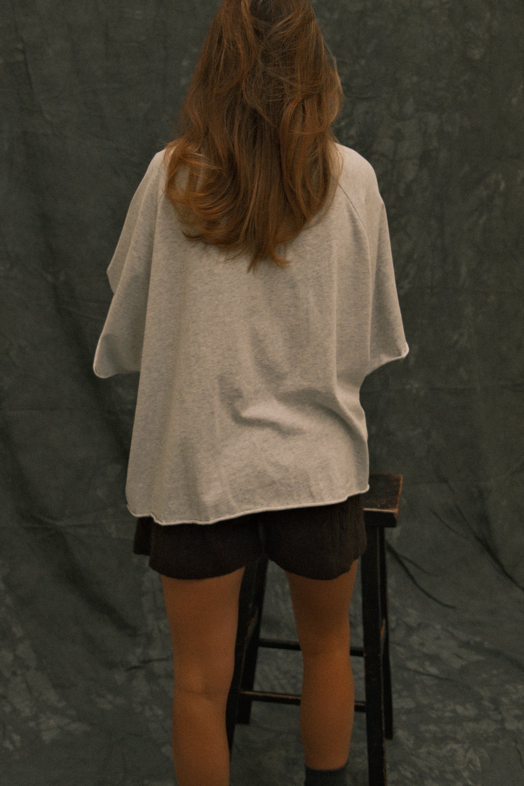 PRE-ORDER: OVERSIZED ESSENTIAL TEE GREY