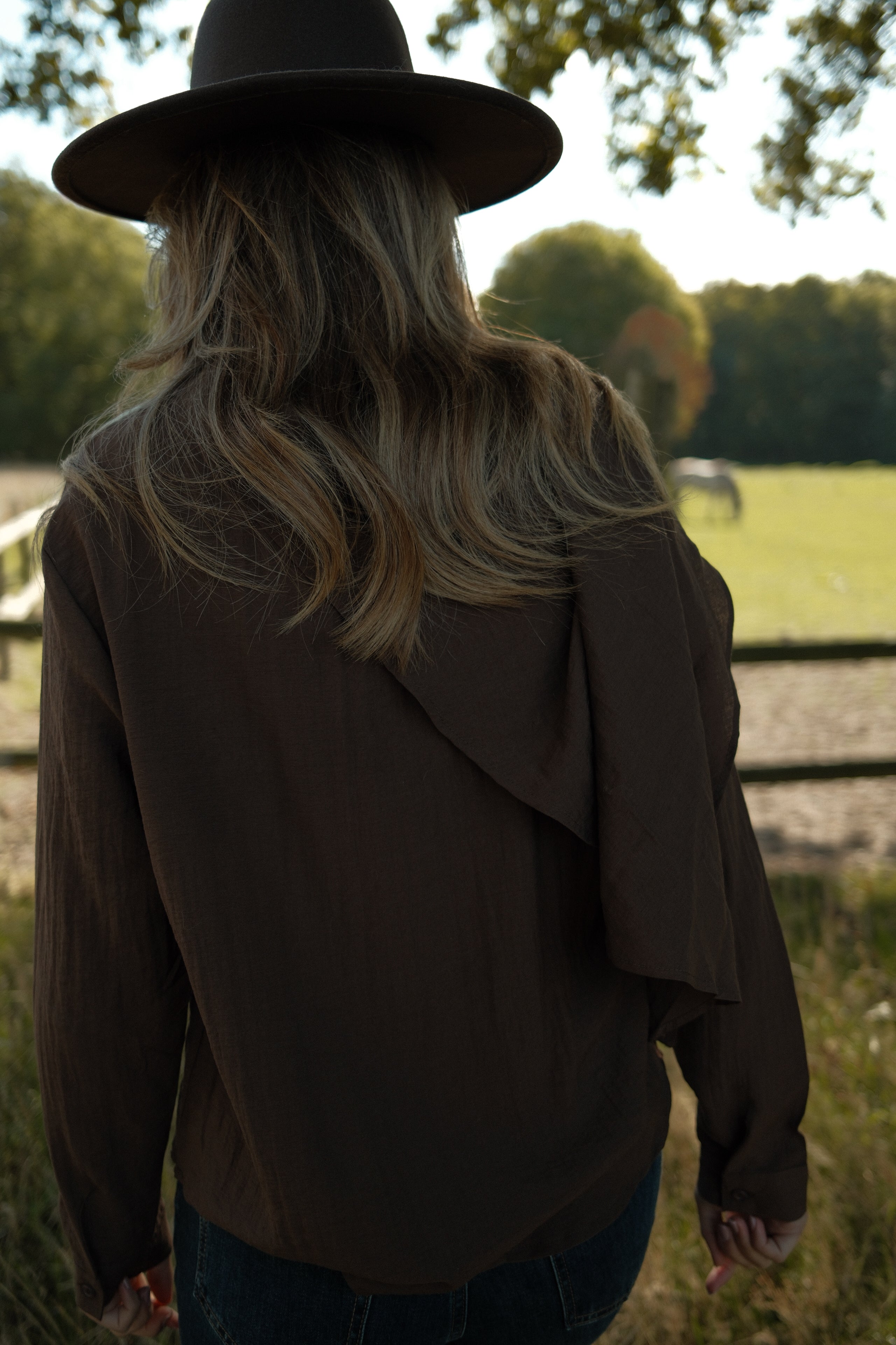 THE NOMAD TOP BROWN