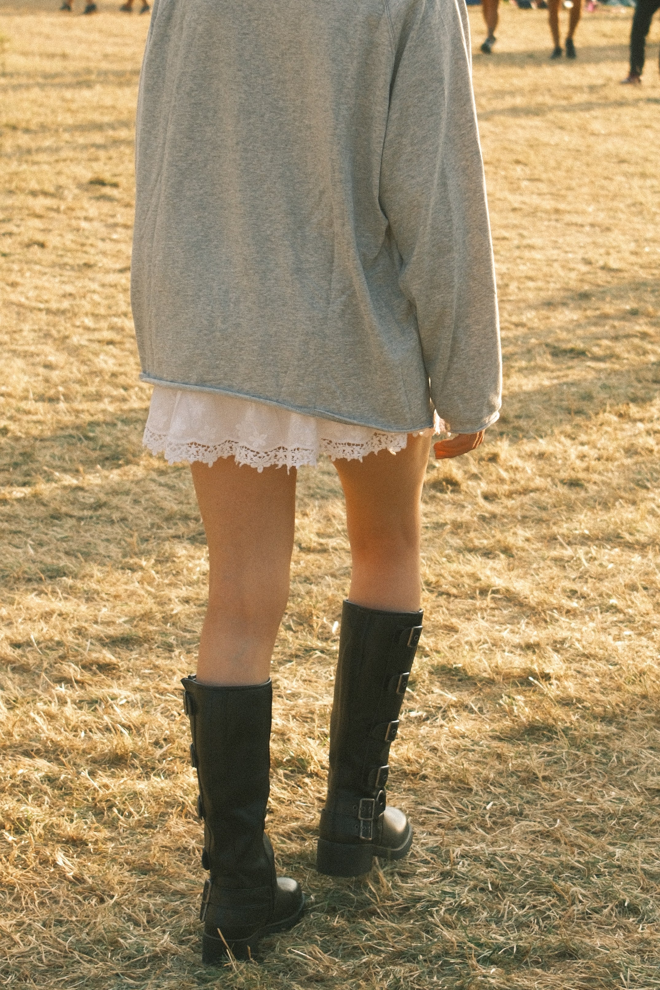 MAGGY BASIC LONGSLEEVE GREY