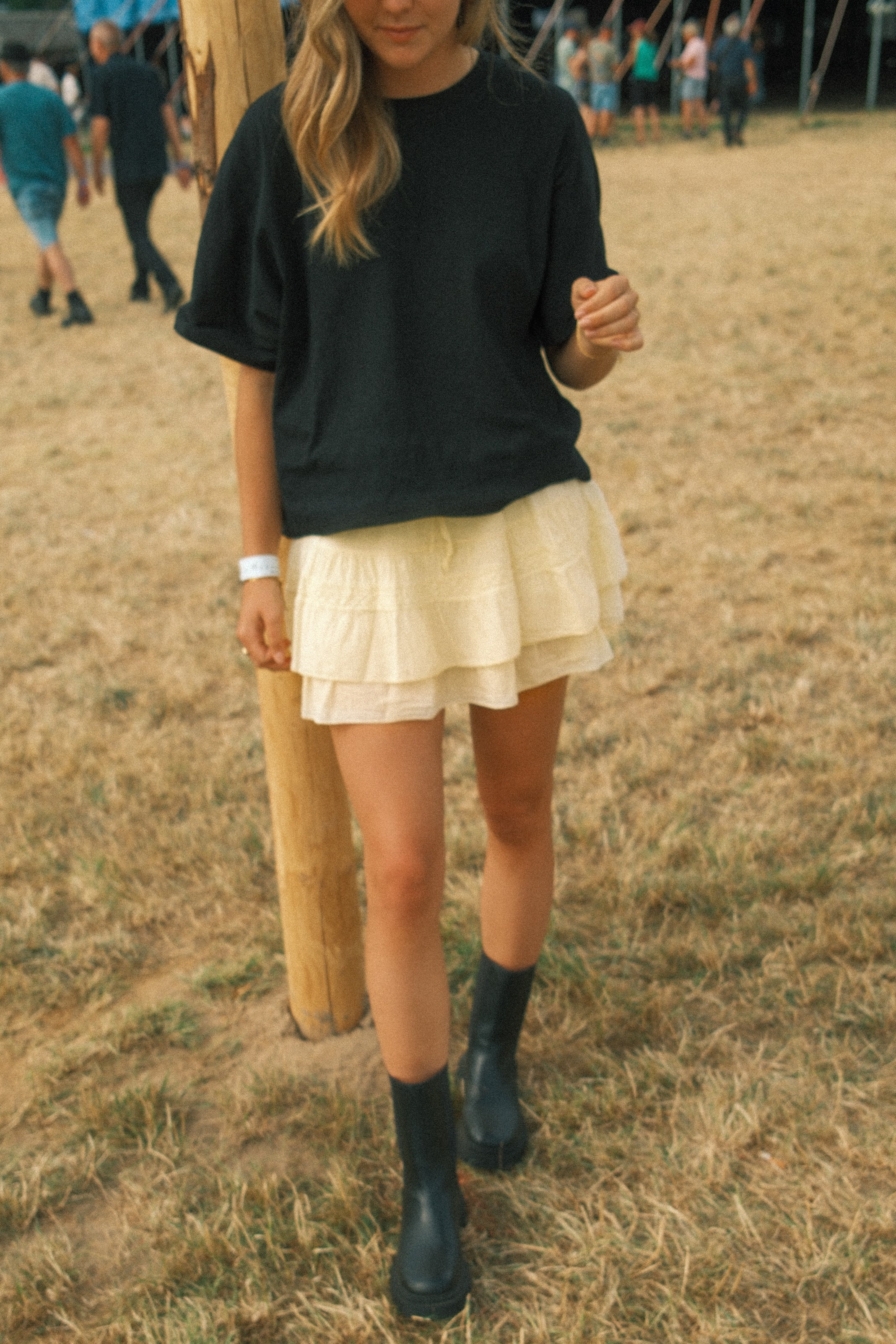 MABEL SKIRT BUTTER YELLOW