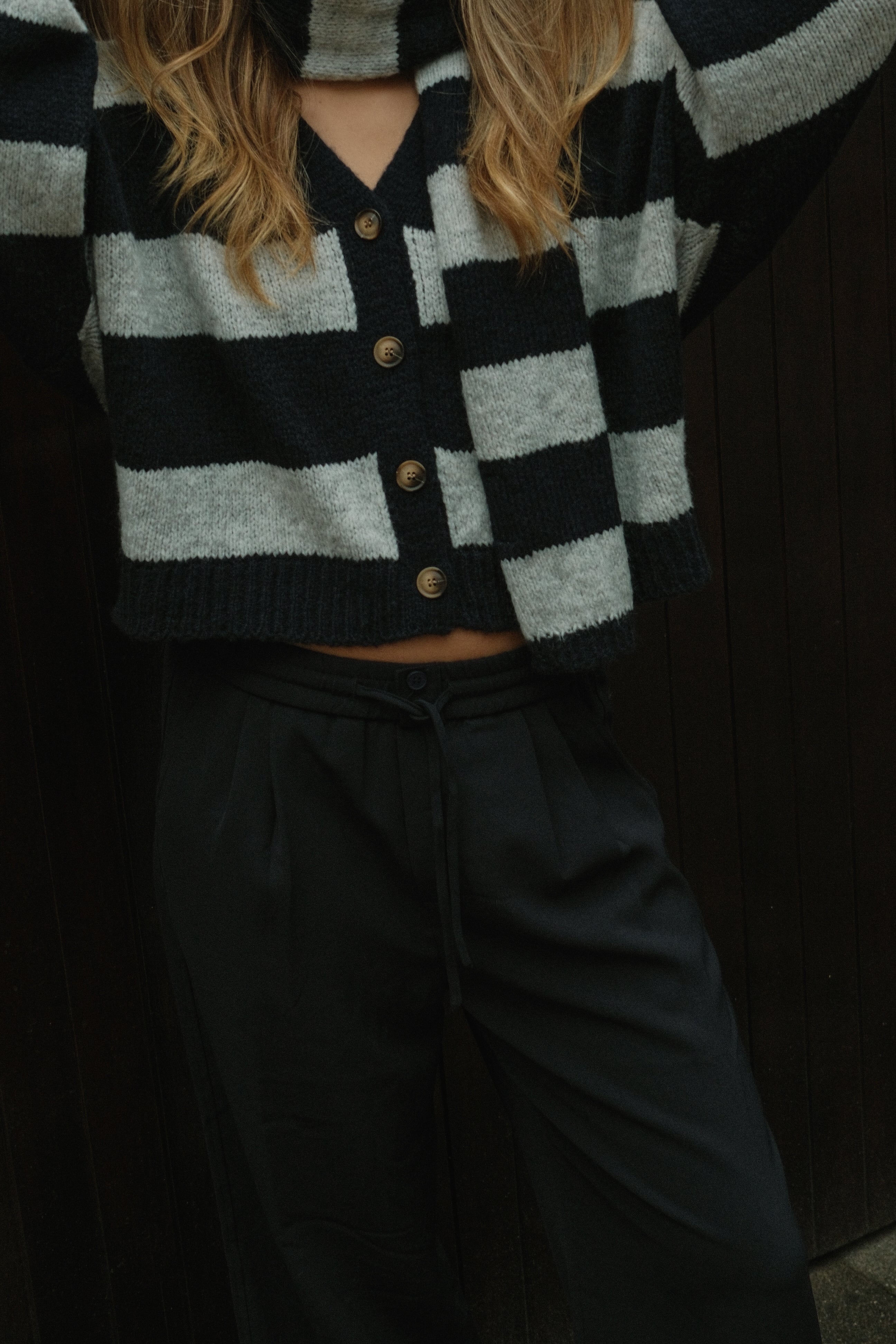 OVERSIZED STRIPED SCARLETT CARDIGAN GREY/NAVY (WITH SCARF)