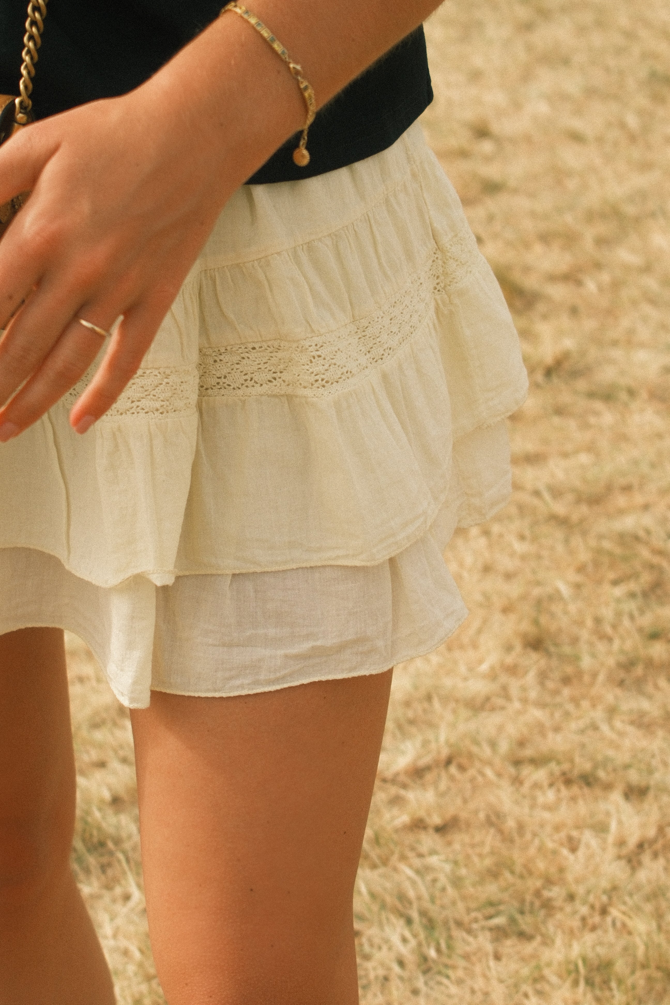 MABEL SKIRT BUTTER YELLOW