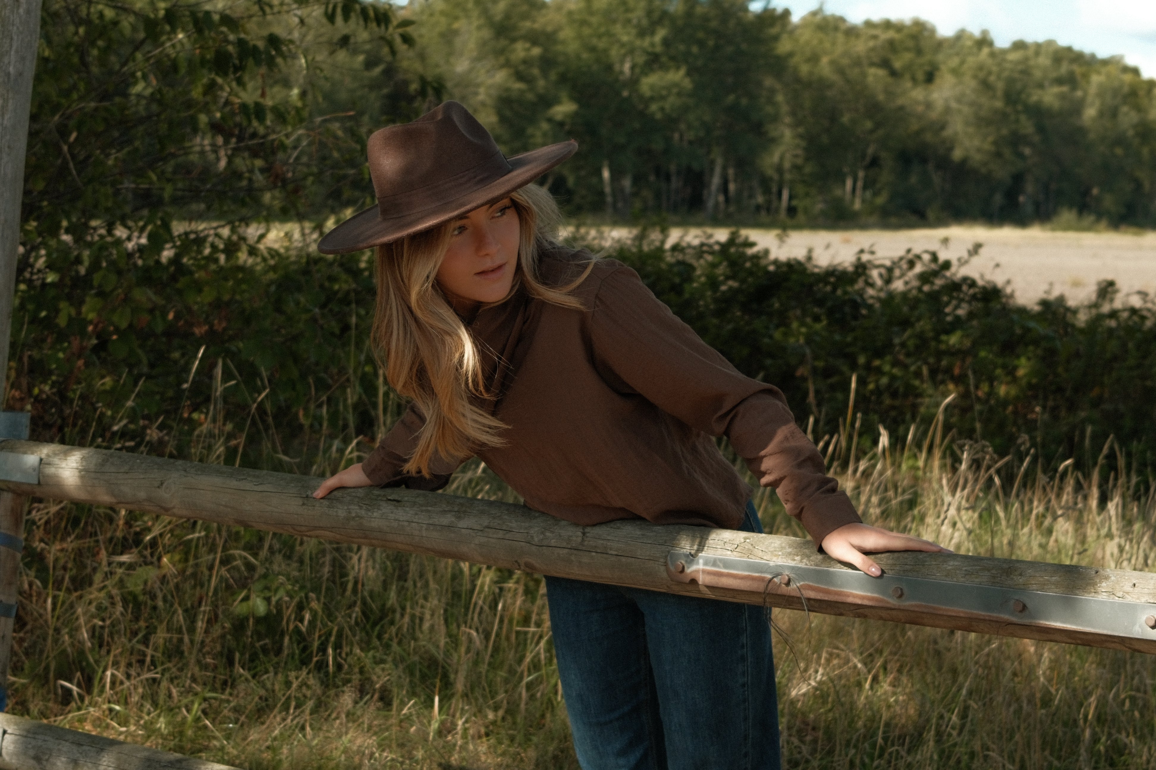 THE NOMAD TOP BROWN