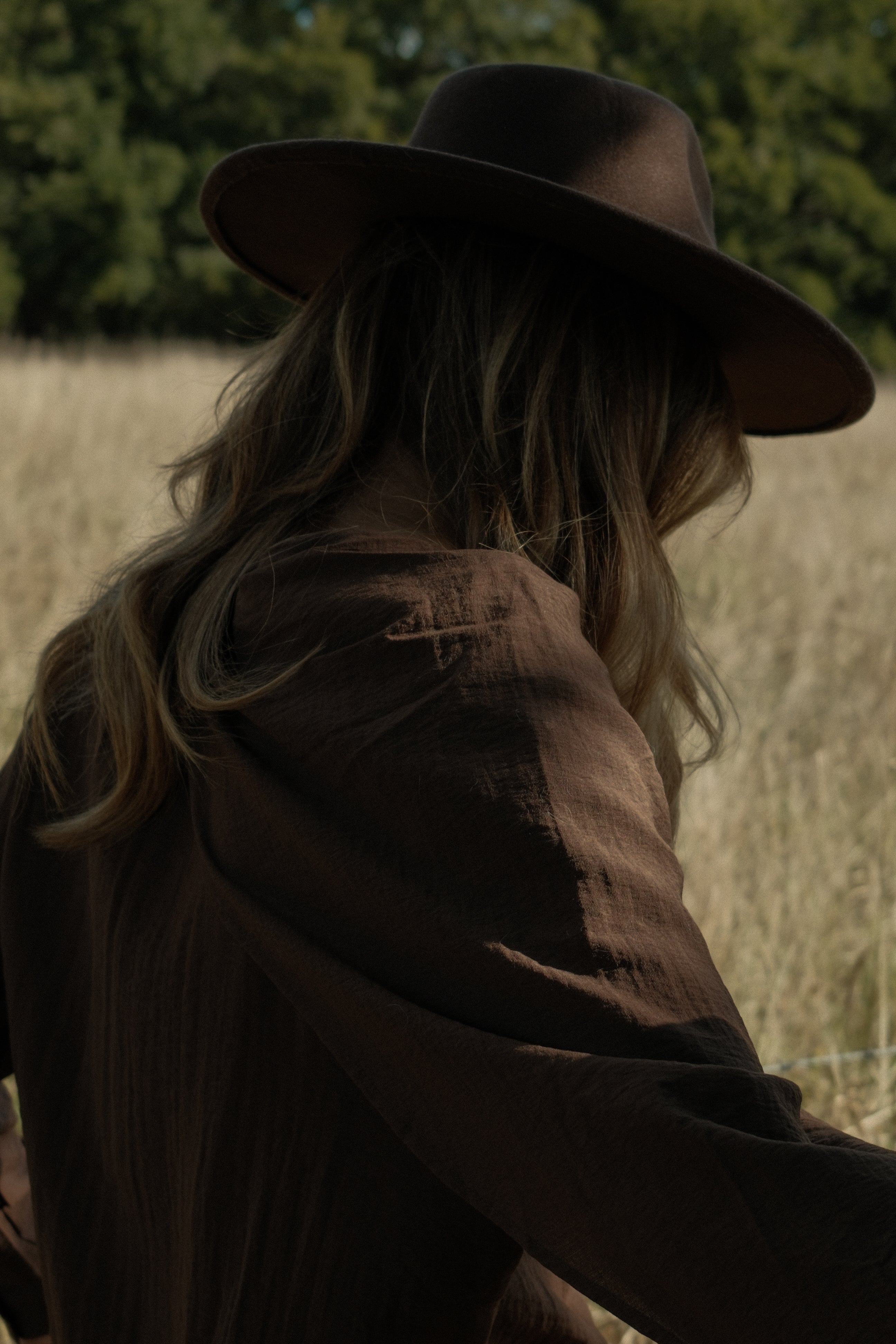 THE NOMAD TOP BROWN