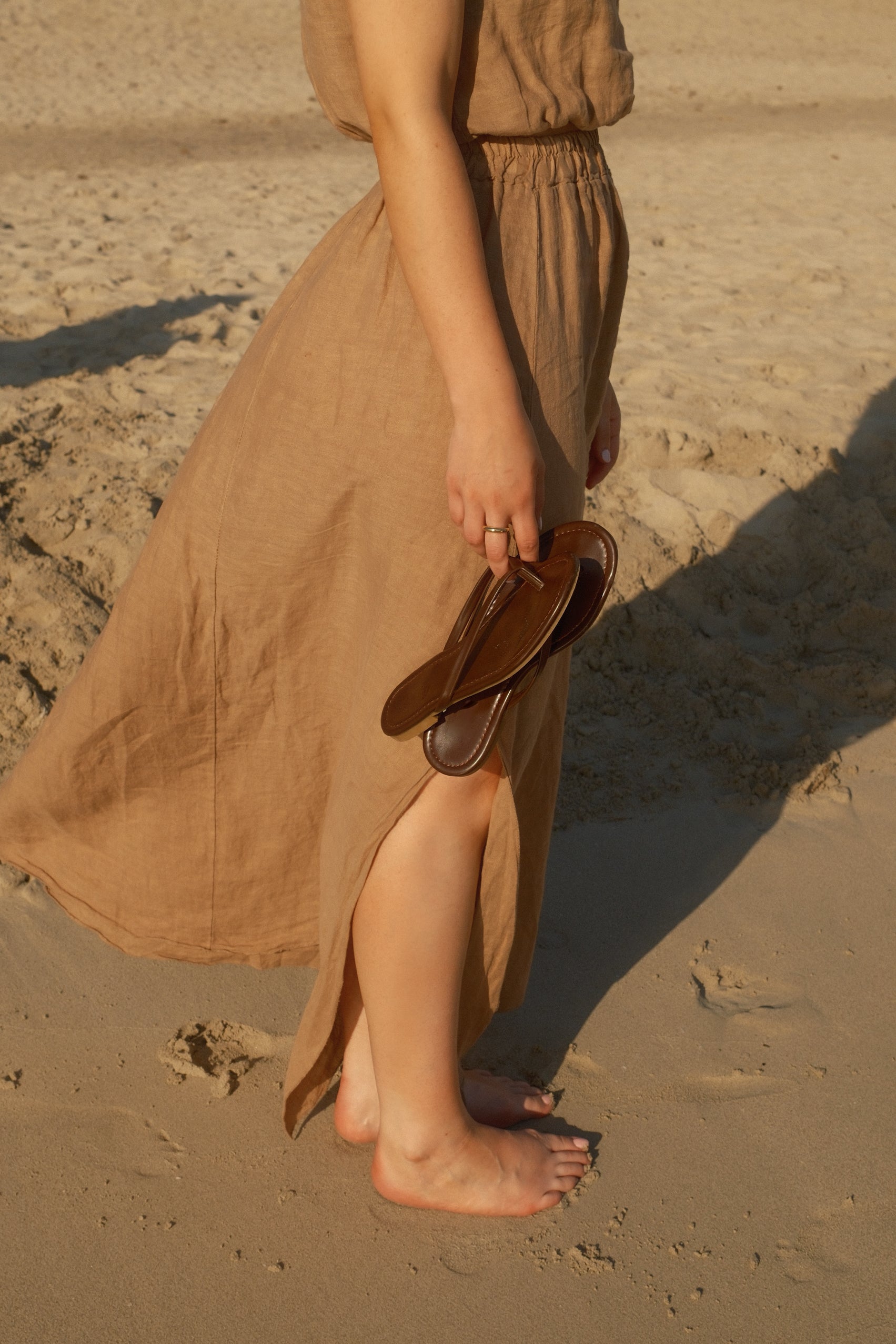 JULY LINNEN SET TAUPE
