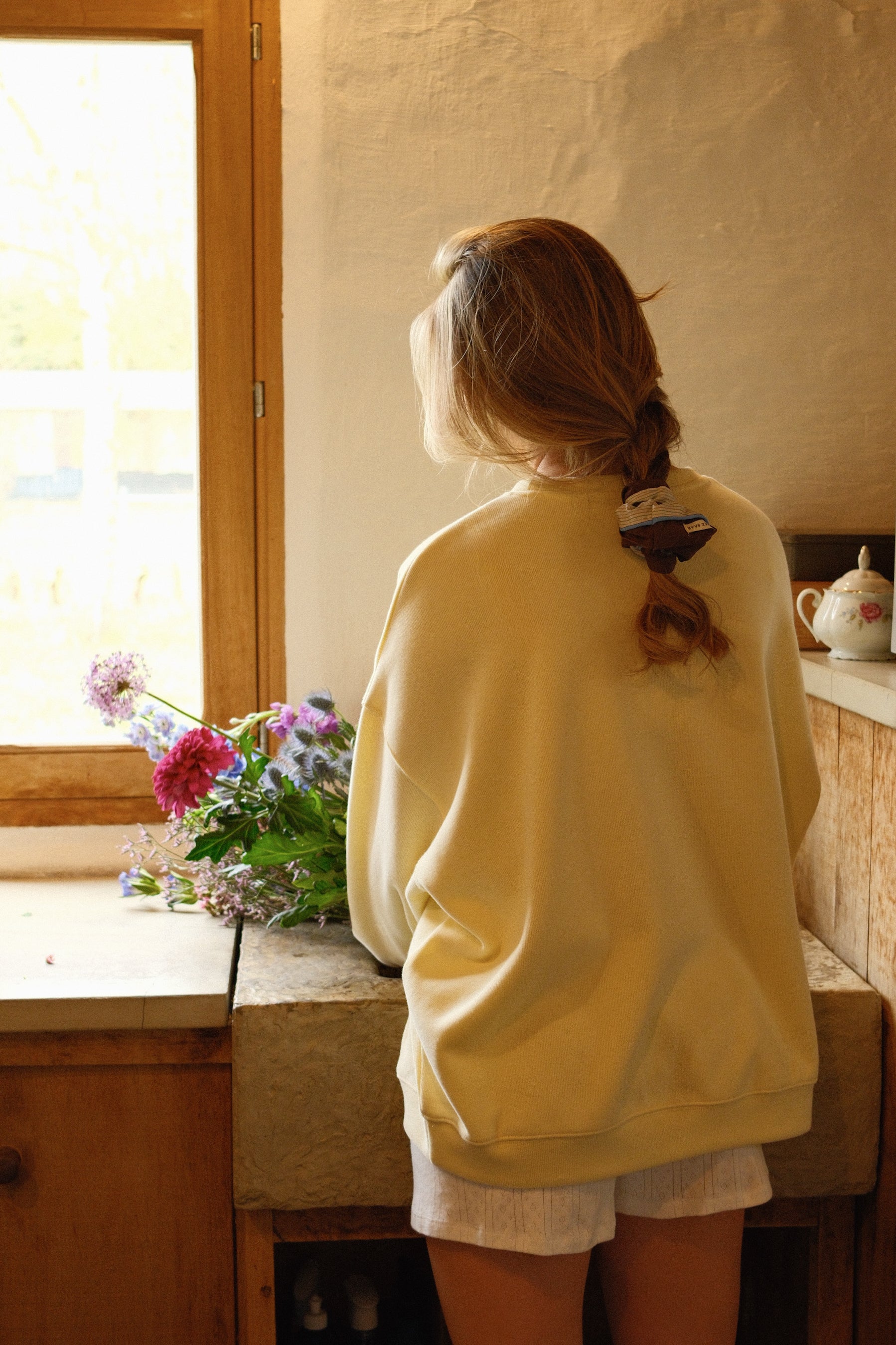 ESSENTIAL OVERSIZED SWEATER BUTTER YELLOW