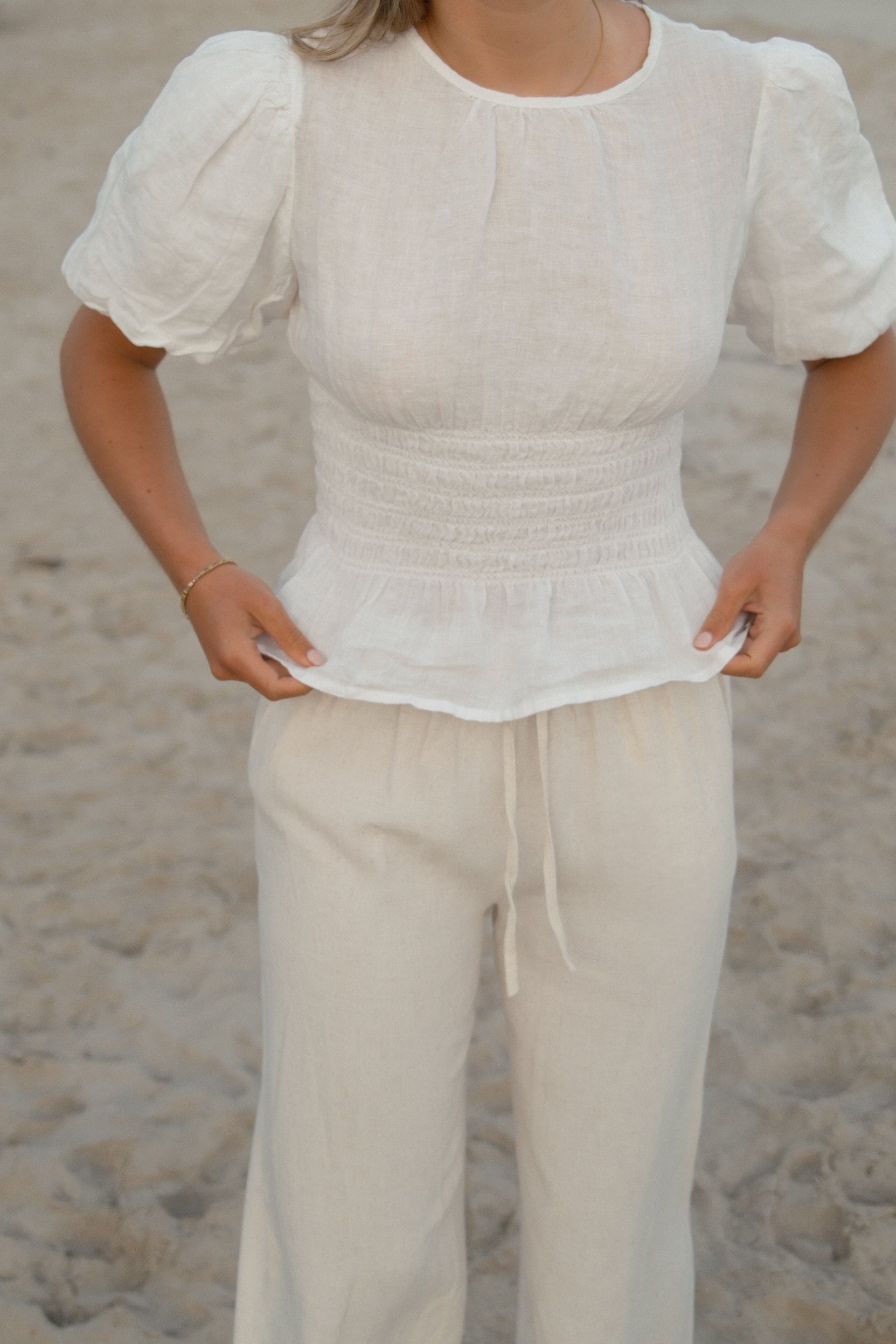100% LINNEN TAILORED TOP WHITE