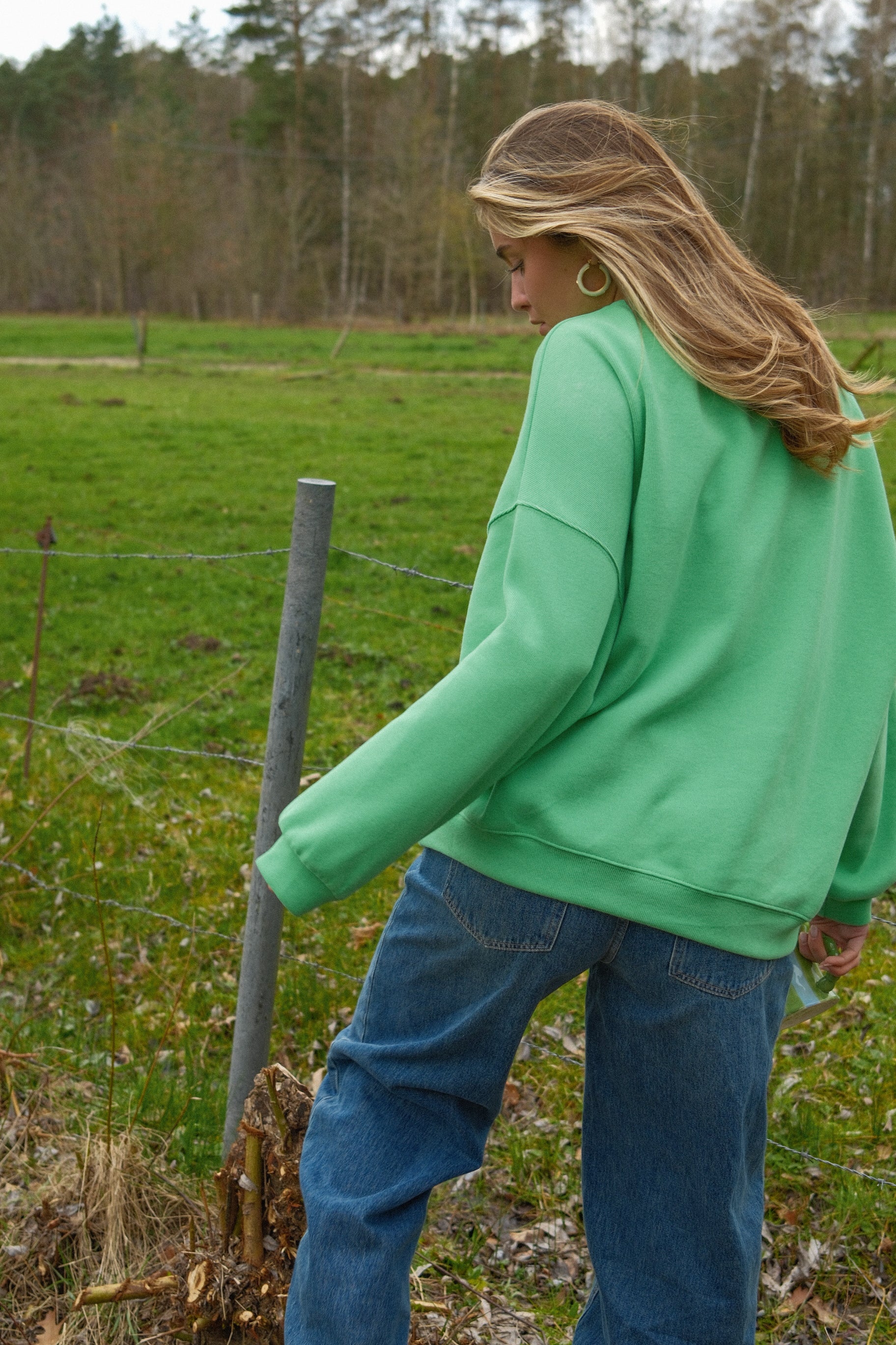 ESSENTIAL OVERSIZED SWEATER MINT GREEN
