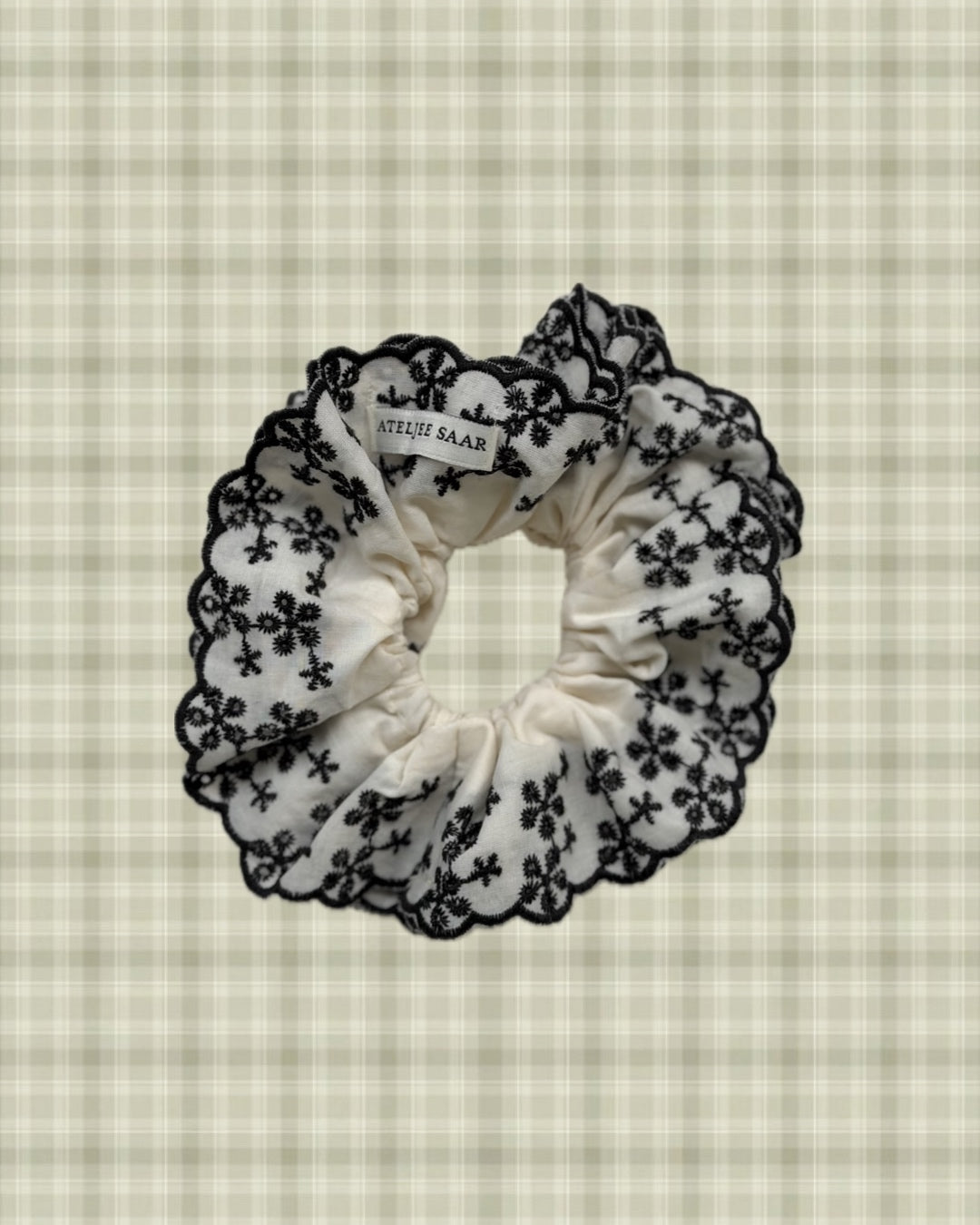 THE MILLIE SCRUNCHIE