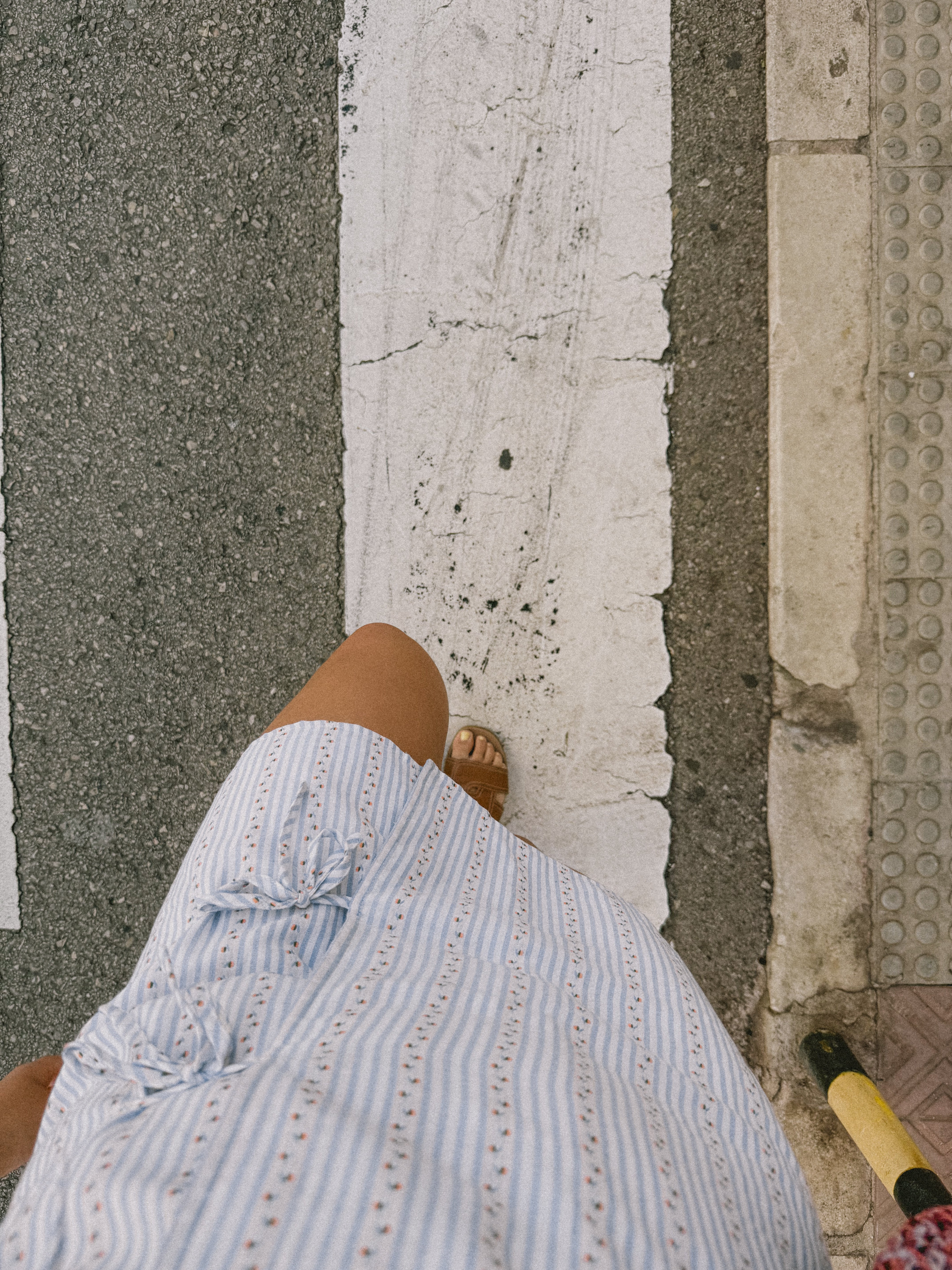 JULIA DRESS BLUE STRIPED