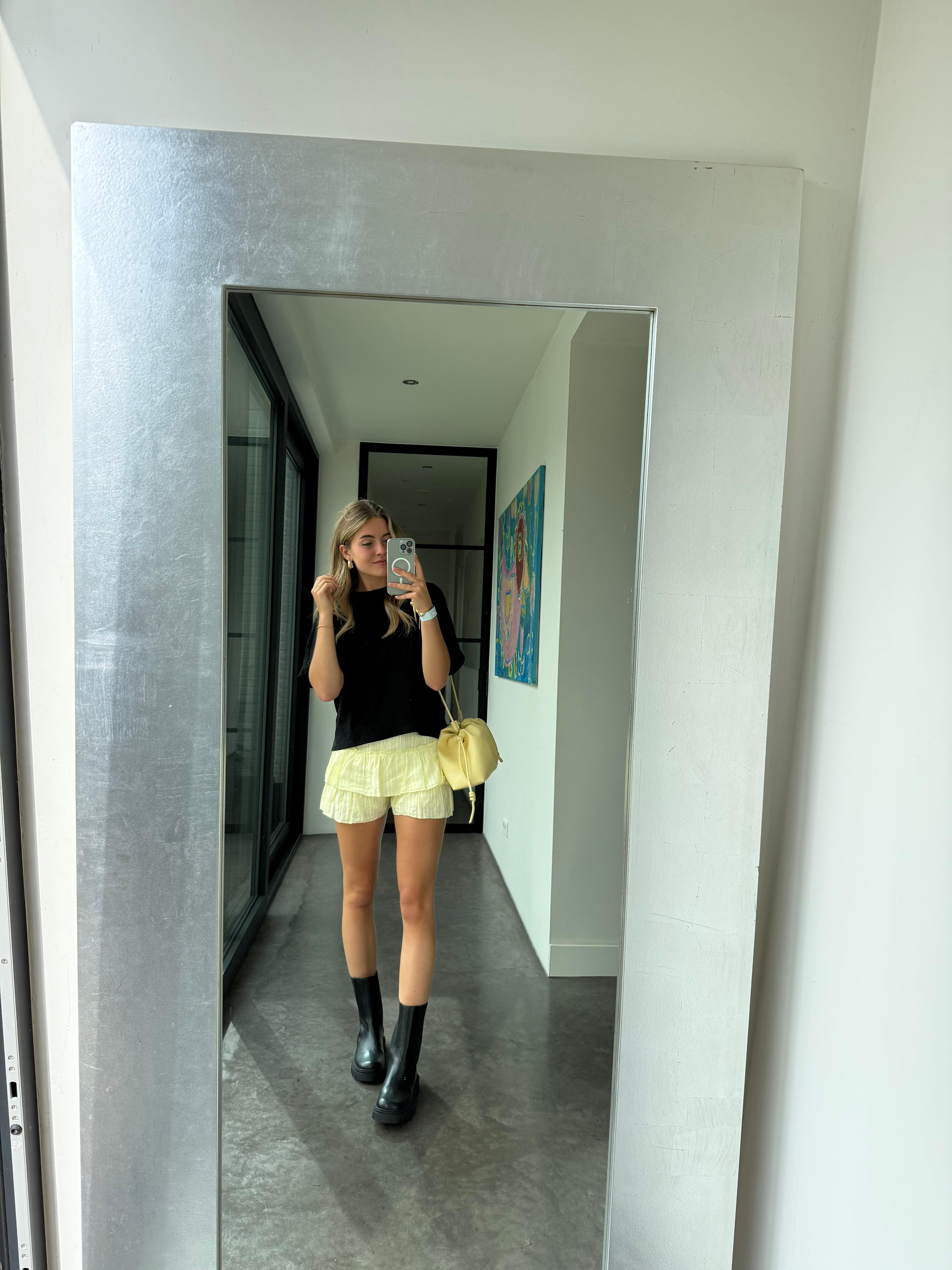 IVY SKORT BUTTER YELLOW