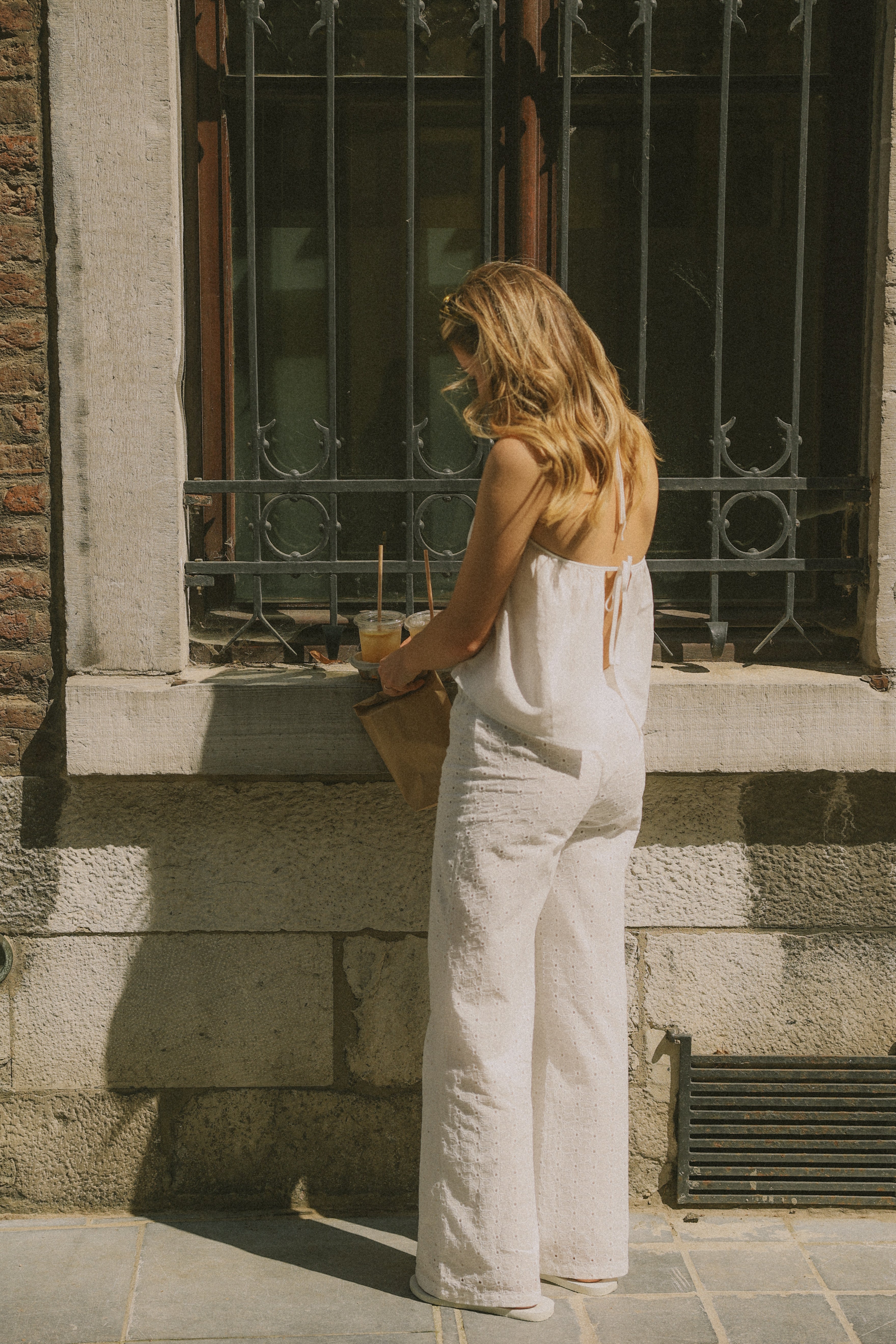 LOWWAIST BRODERIE PANTS WHITE