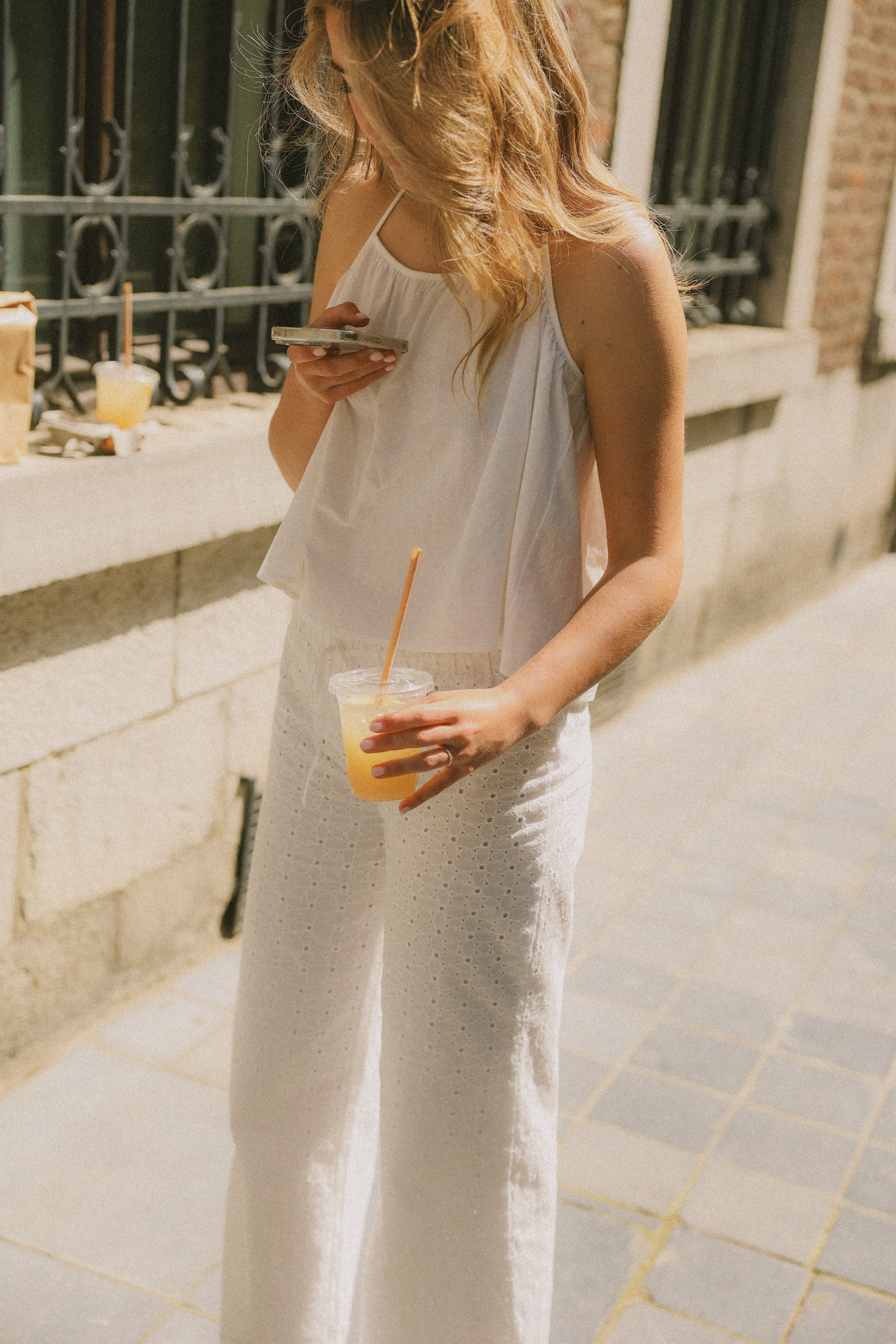 LOWWAIST BRODERIE PANTS WHITE