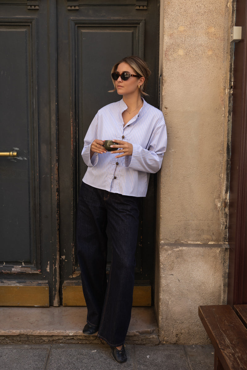 THE STRIPED BUTTON SHIRT BLUE