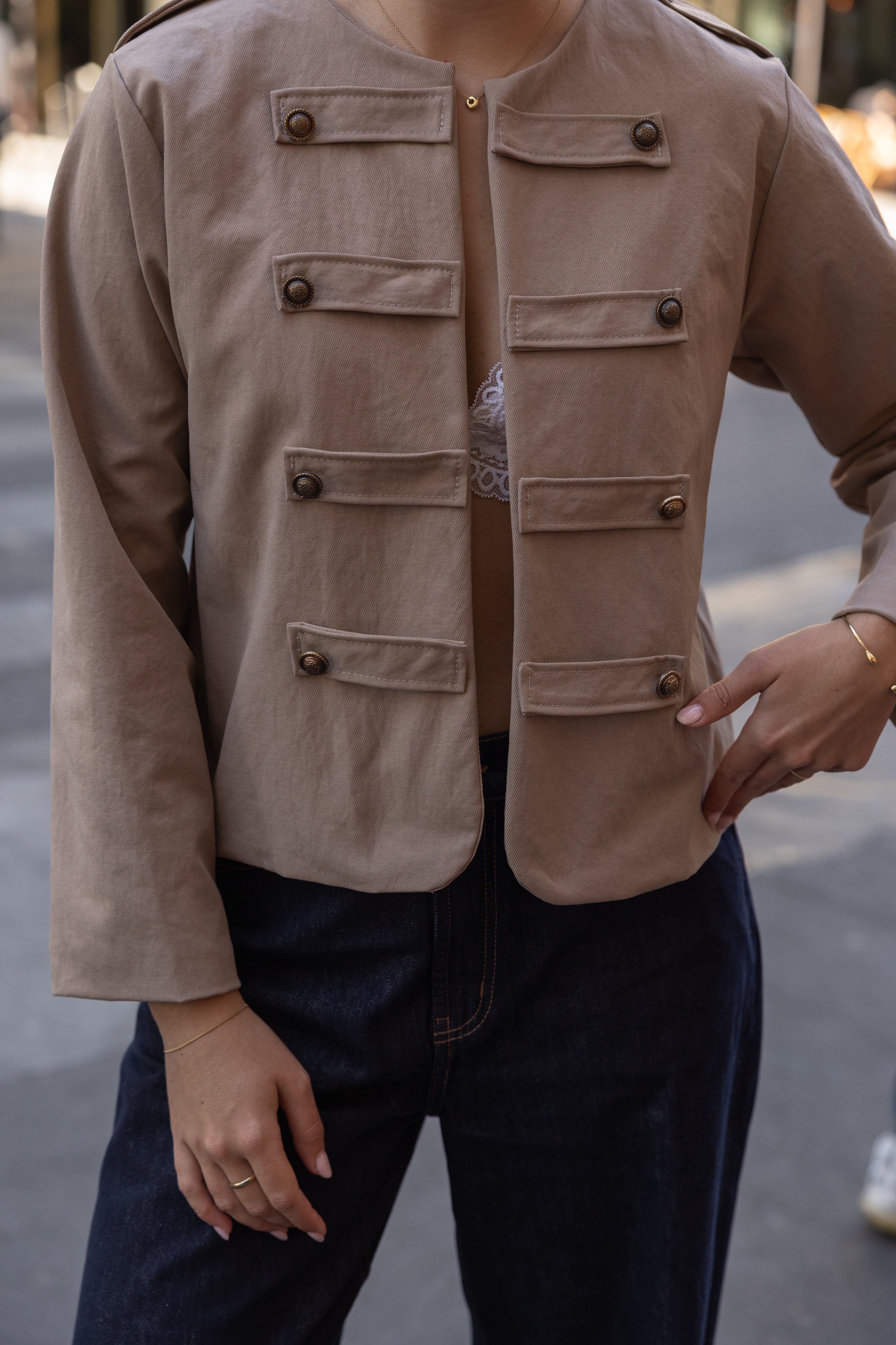 BUTTON JOSIE JACKET BEIGE