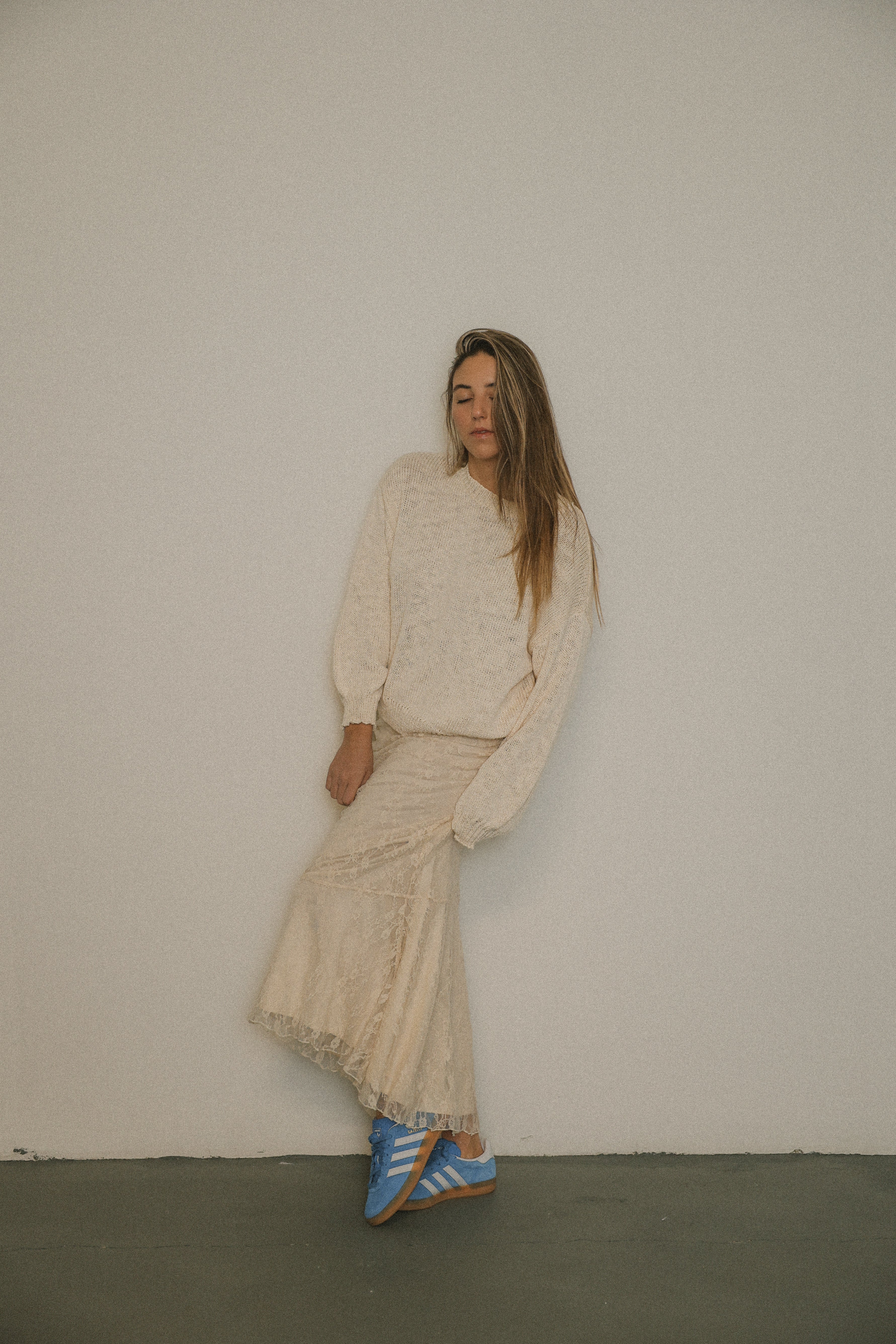 SOFT KNIT OFF-WHITE