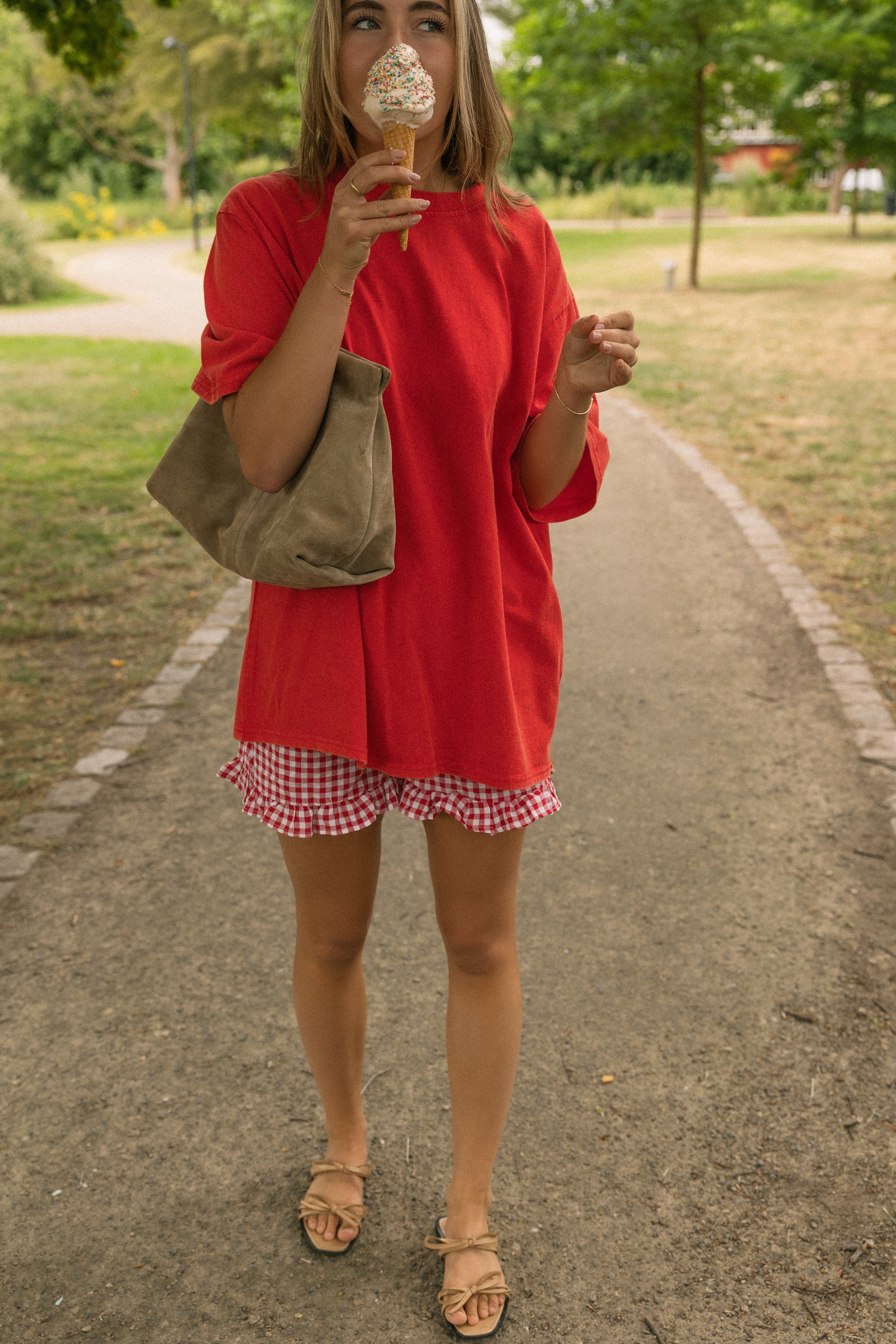 OVERSIZED MABEL TEE RED