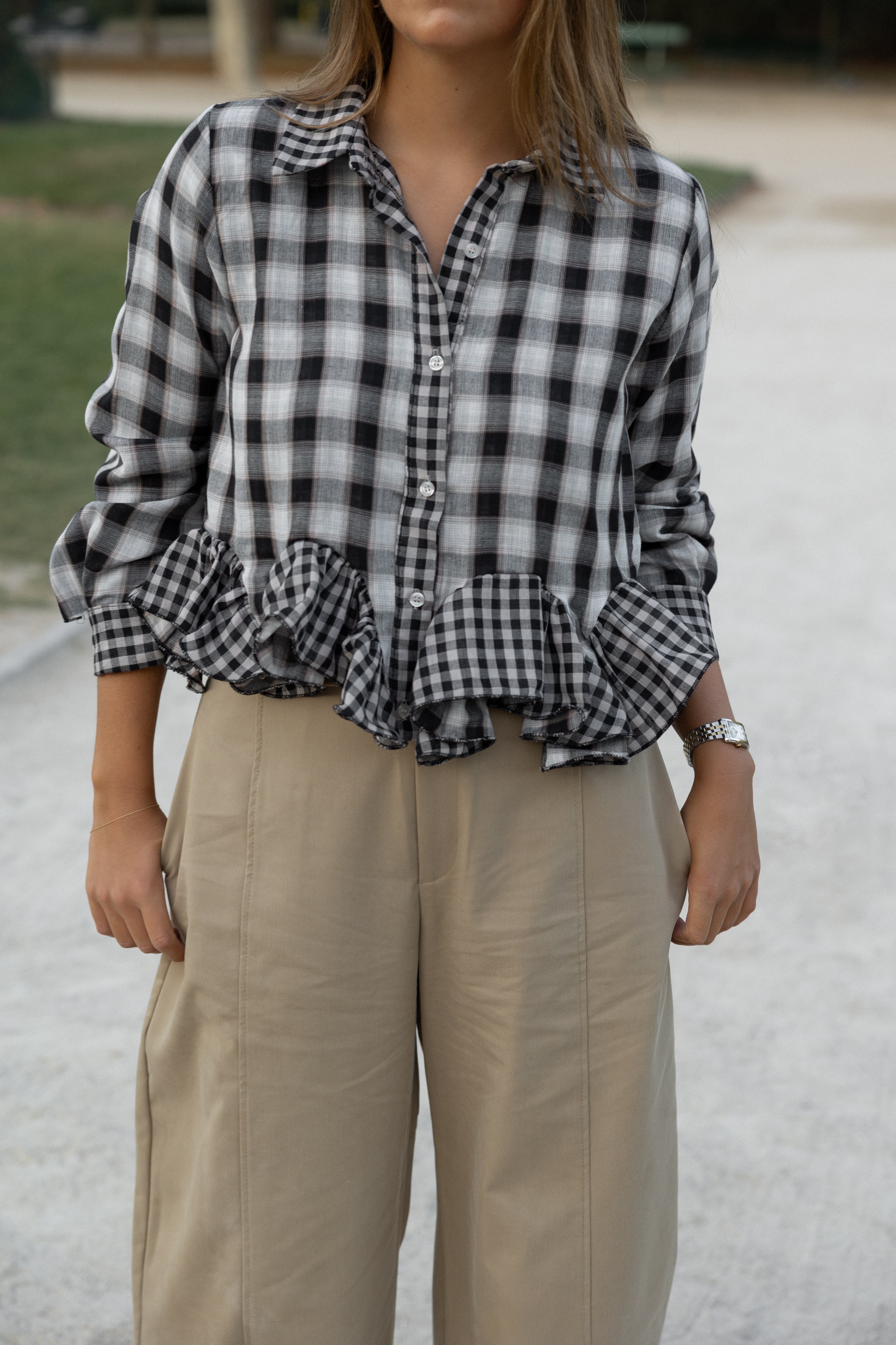 CHECKED VOLANT SHIRT BLACK