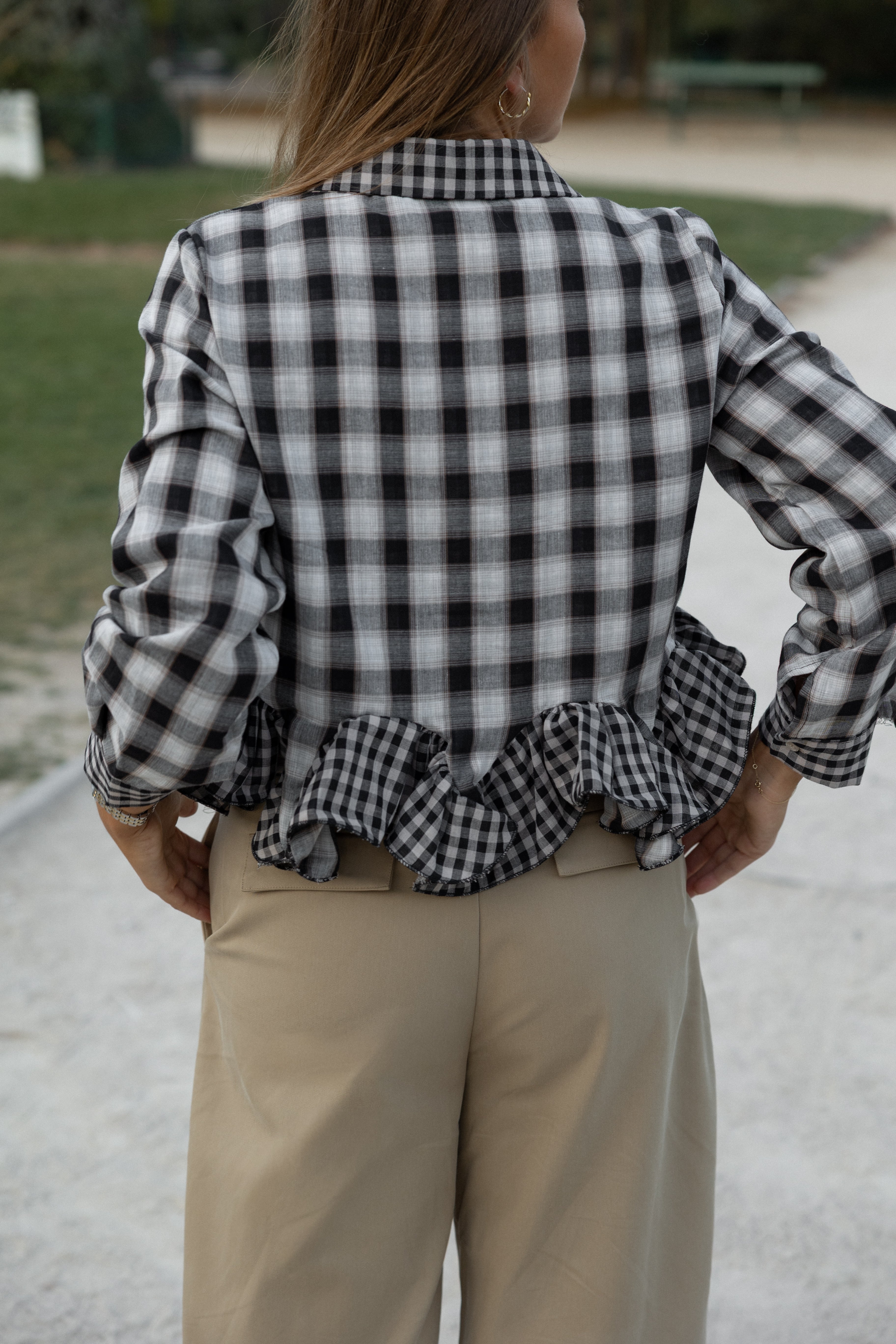 CHECKED VOLANT SHIRT BLACK