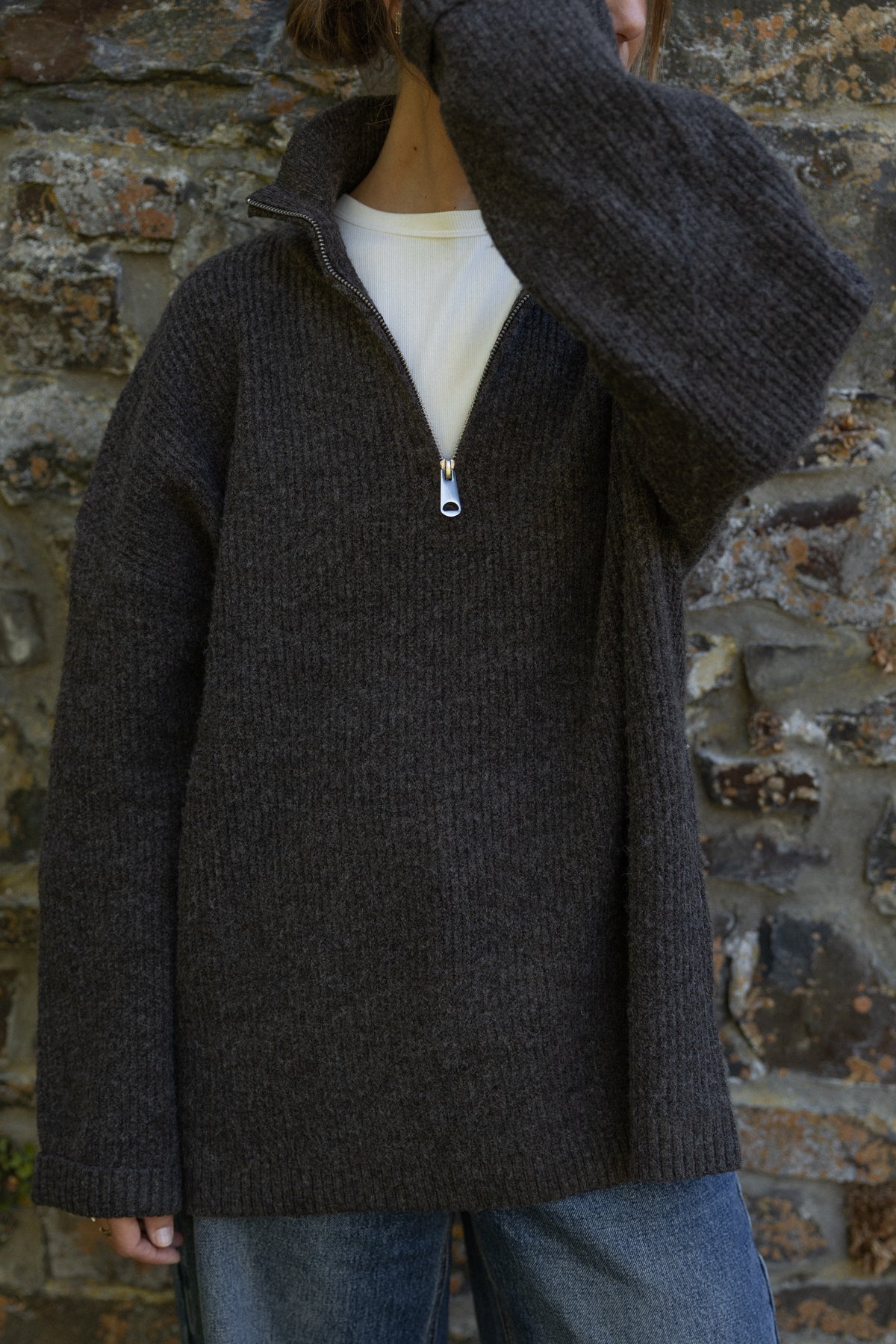 OVERSIZED ZIPPER CHOCO