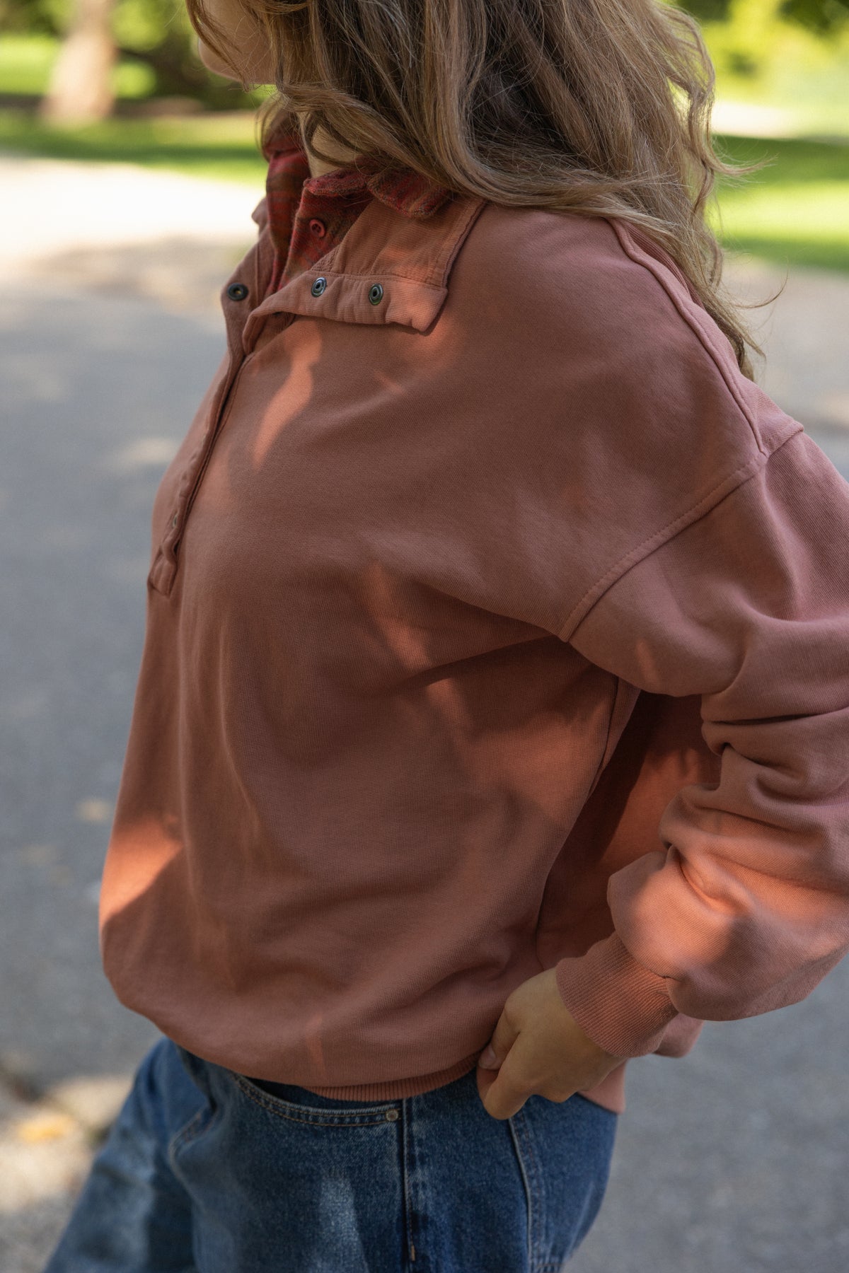 MABEL BUTTON SWEATER DUSTY SALMON