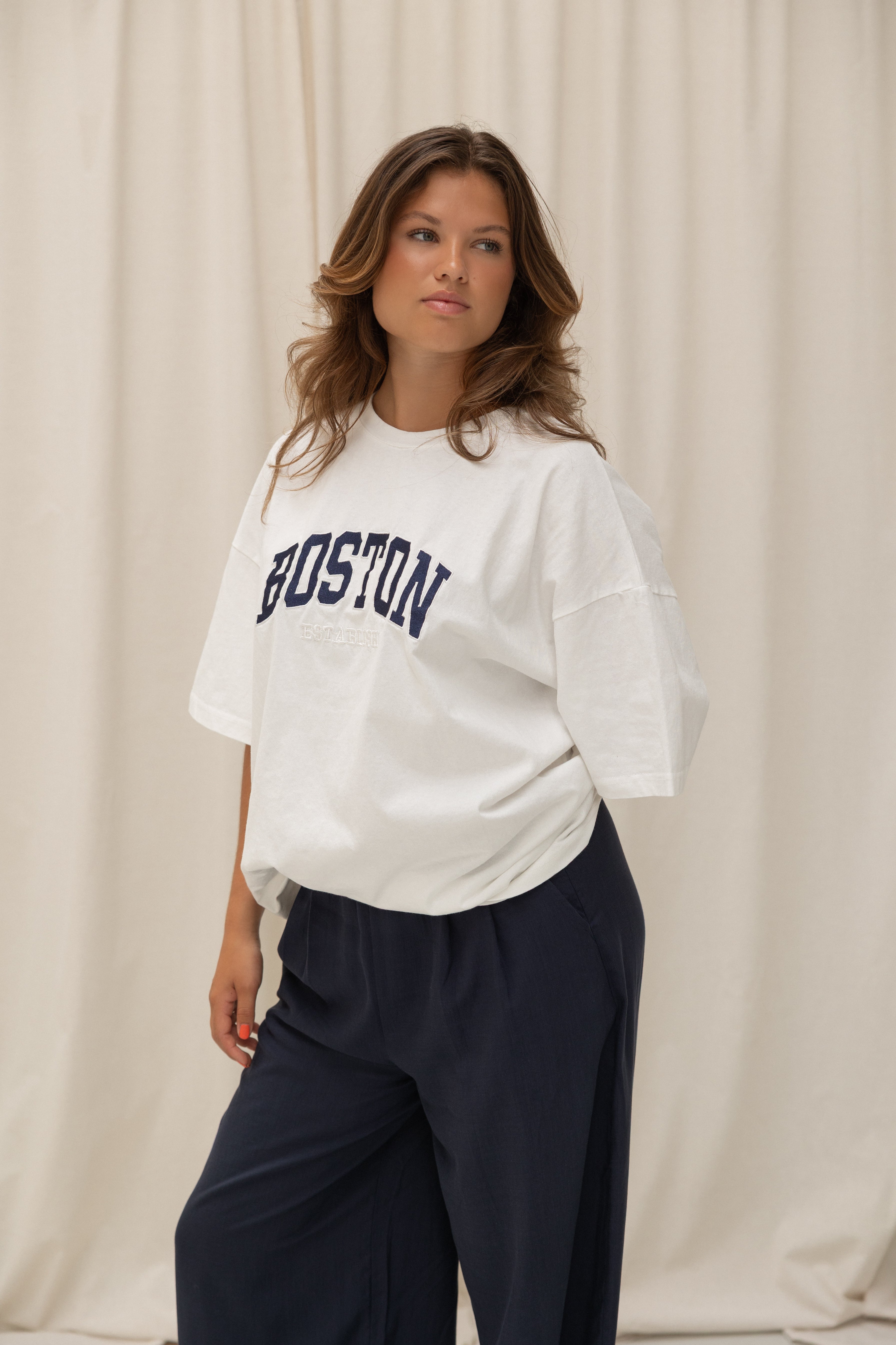 OVERSIZED BOSTON TEE WHITE