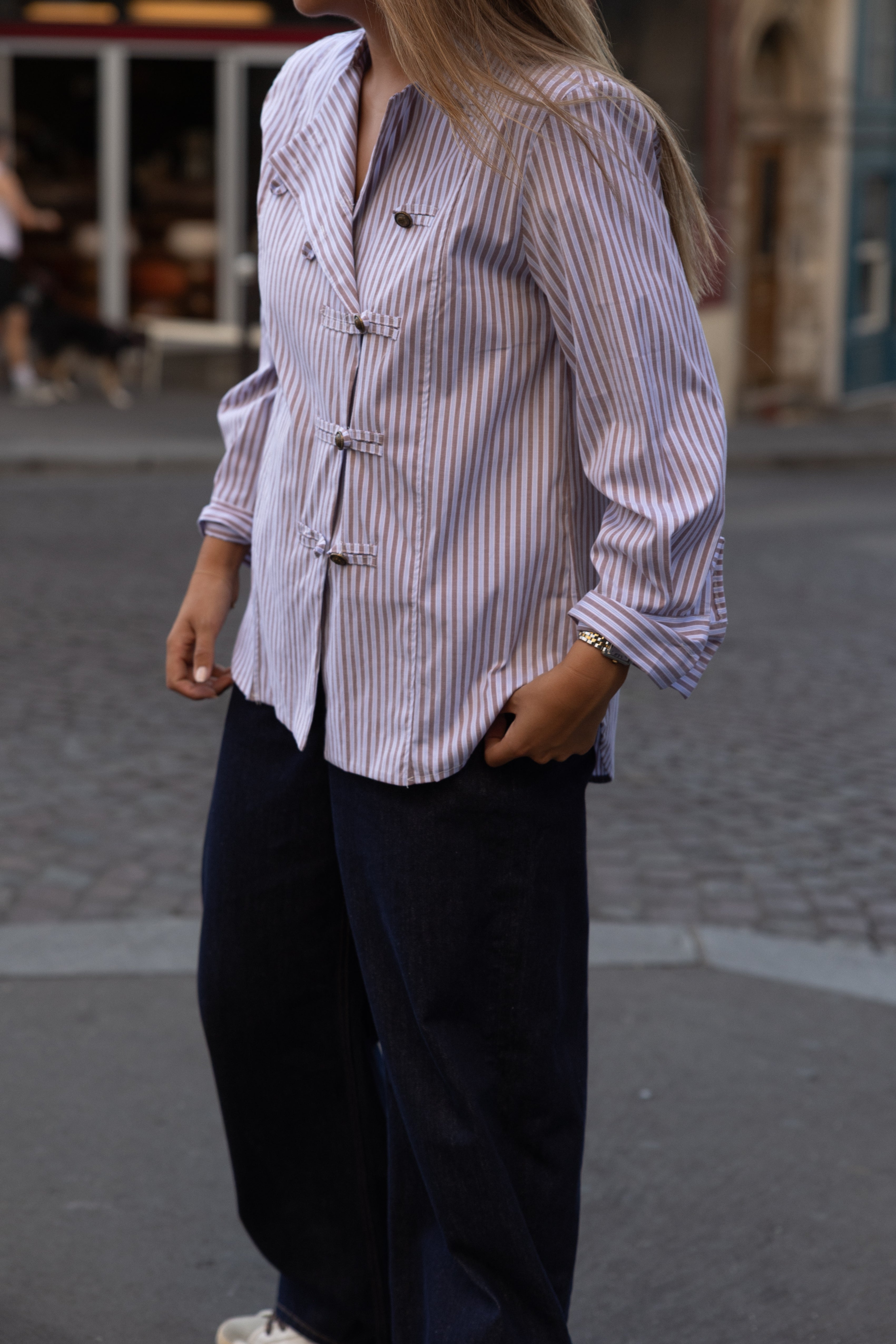 THE EVA STRIPED SHIRT