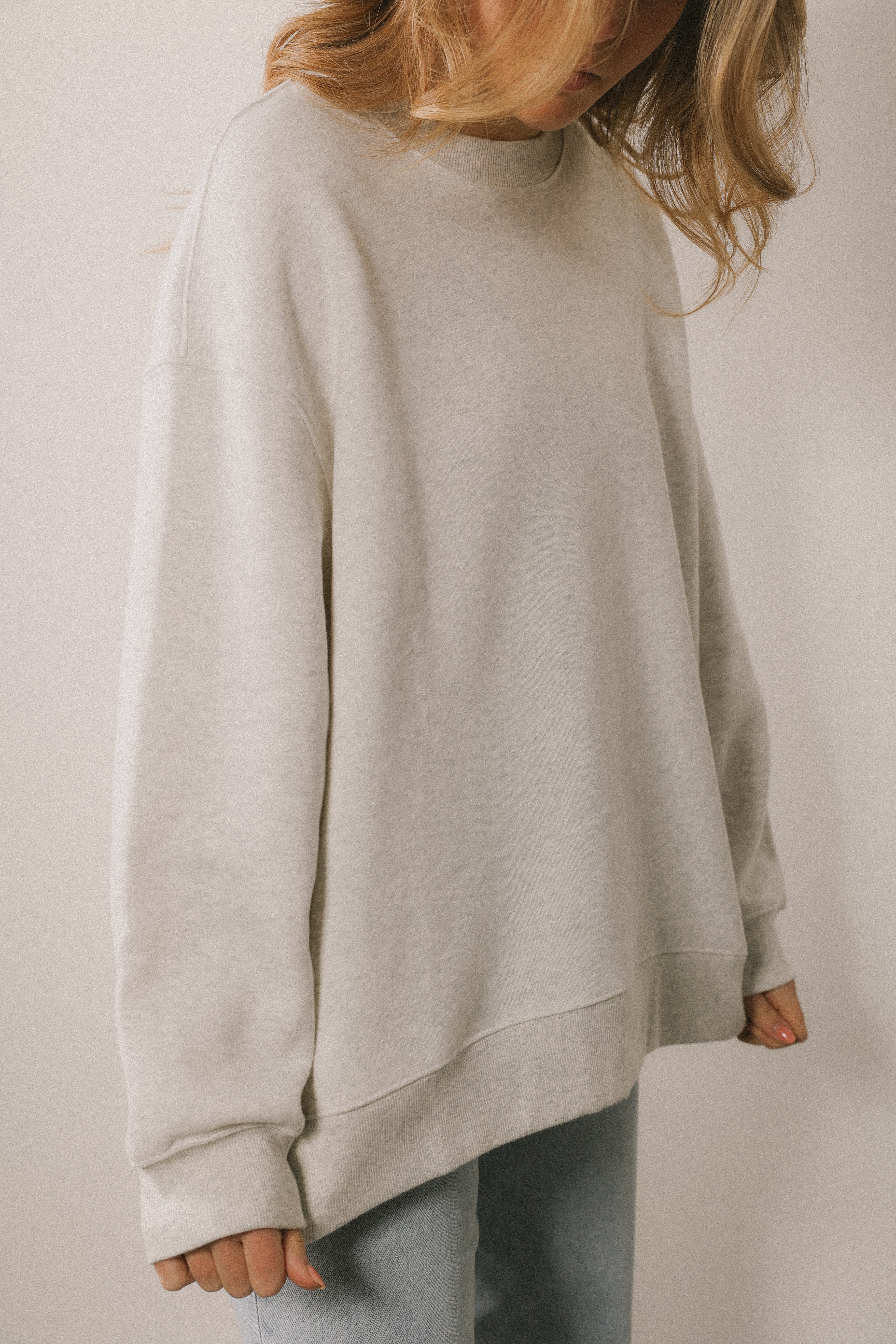 OVERSIZED SWEATER LIGHT GREY