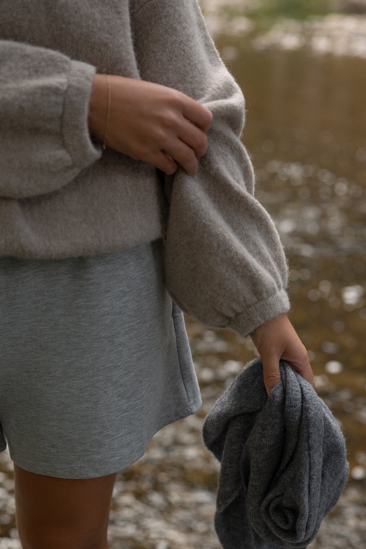 ESSENTIAL SARAH KNIT FW26 TAUPE