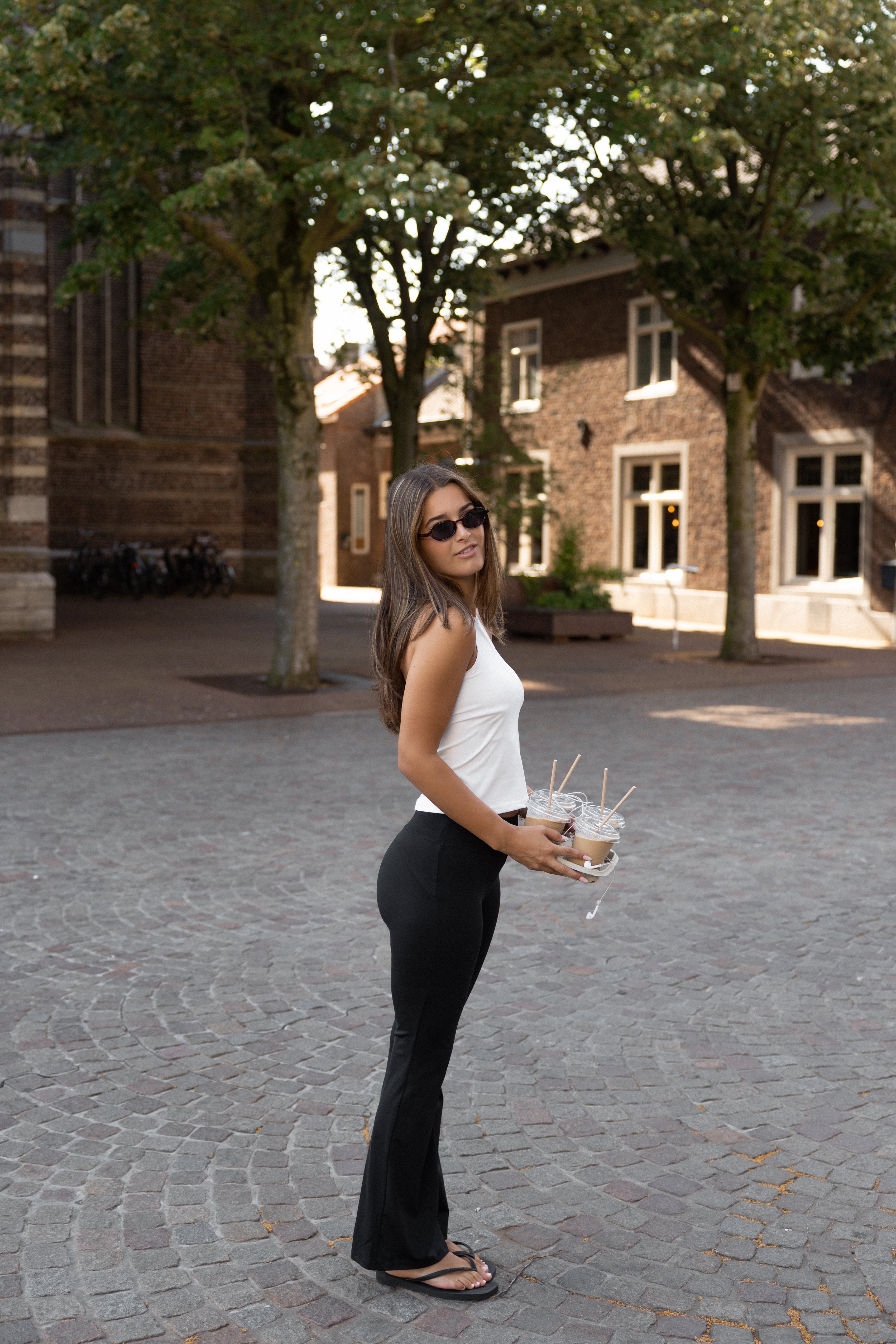 ESSENTIAL TANKTOP WHITE