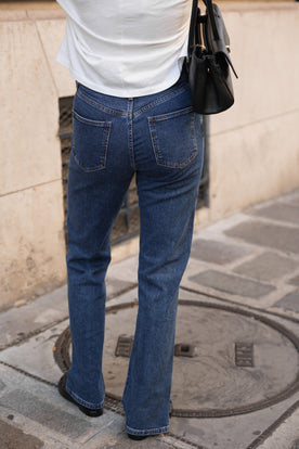 FULL LENGHT STRAIGHT KANDALL JEANS