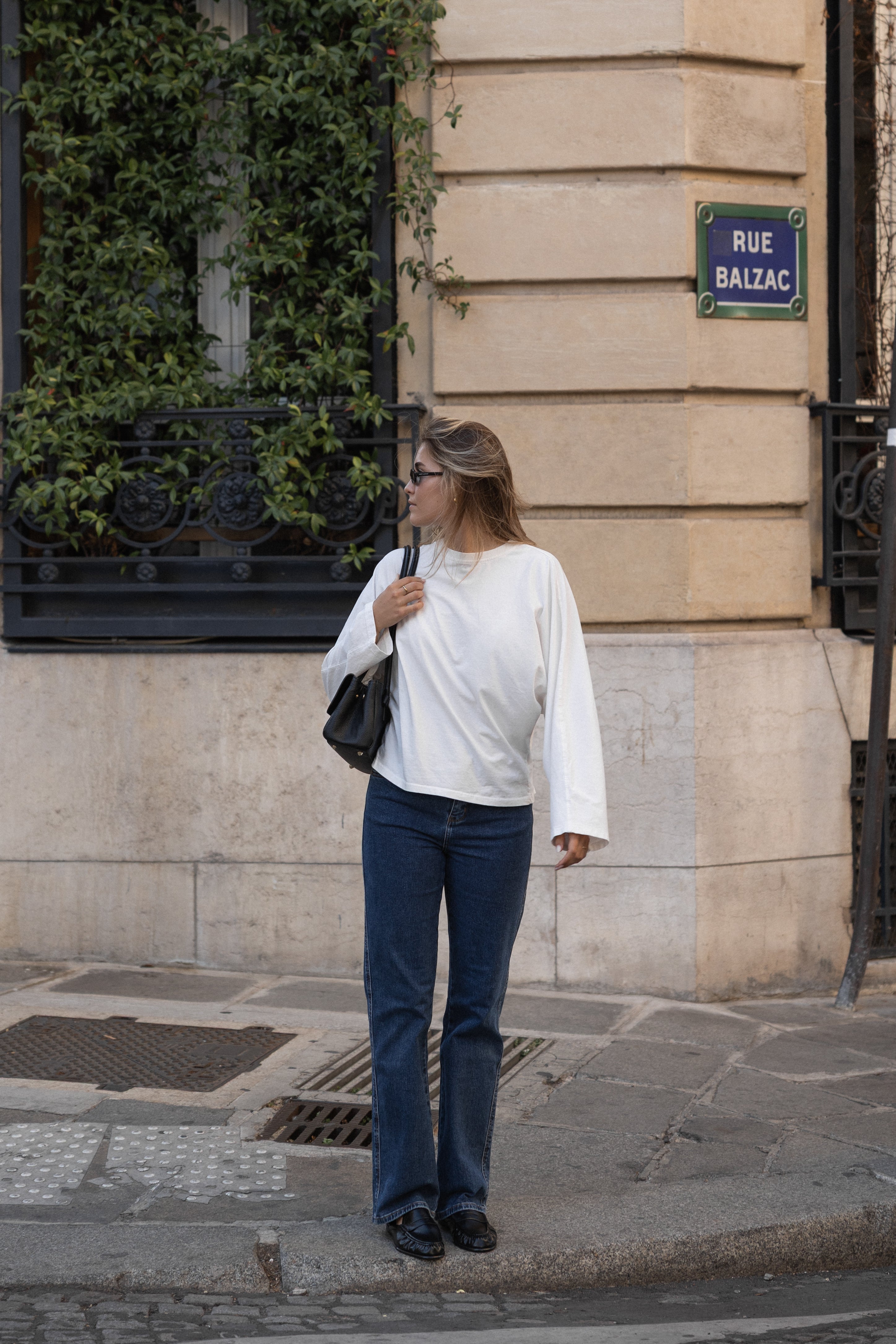 ESSENTIAL LONGSLEEVE OFF-WHITE